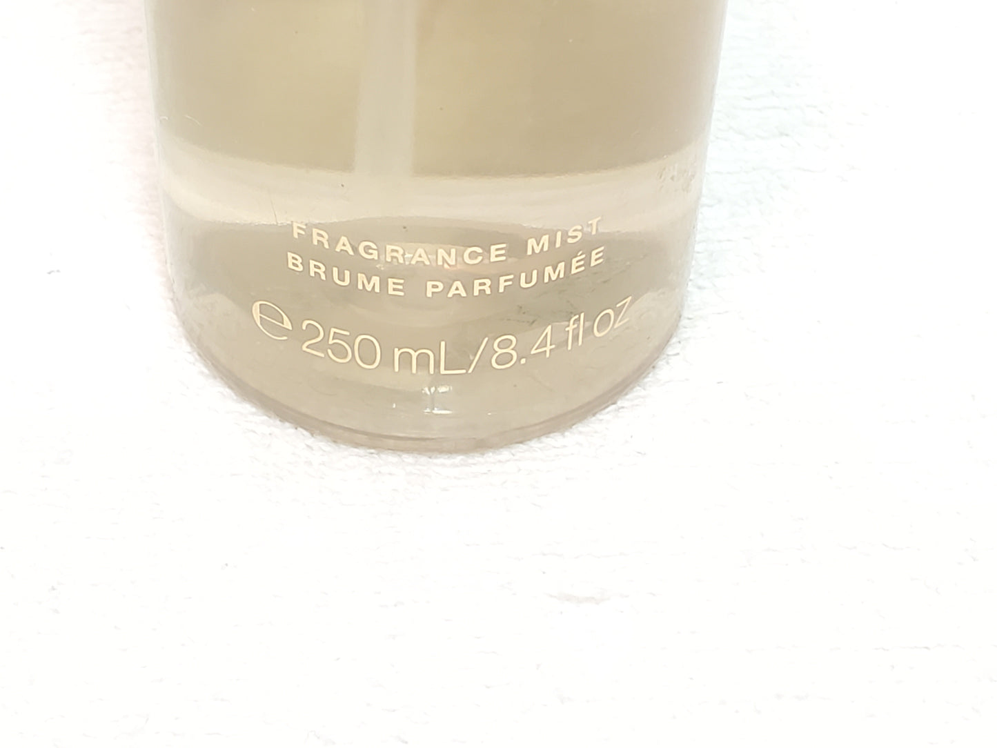 Victoria's Secret Wander The Meadow Fragrance Mist Women's 8.4 oz Bottle Spray
