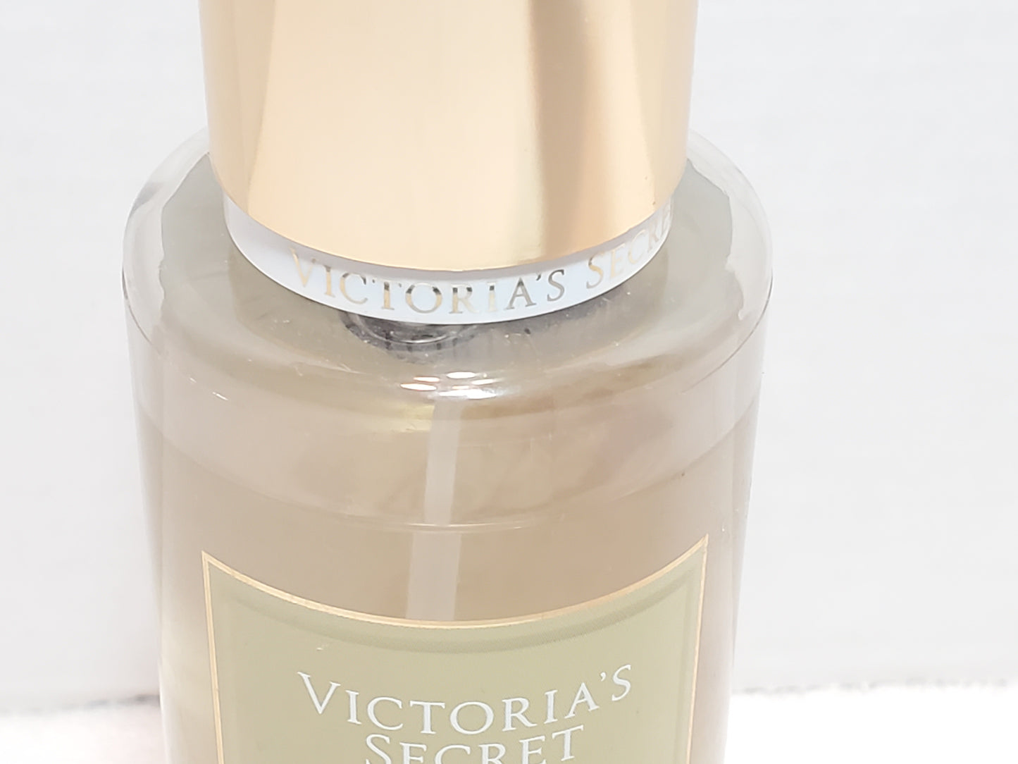 Victoria's Secret Wander The Meadow Fragrance Mist Women's 8.4 oz Bottle Spray