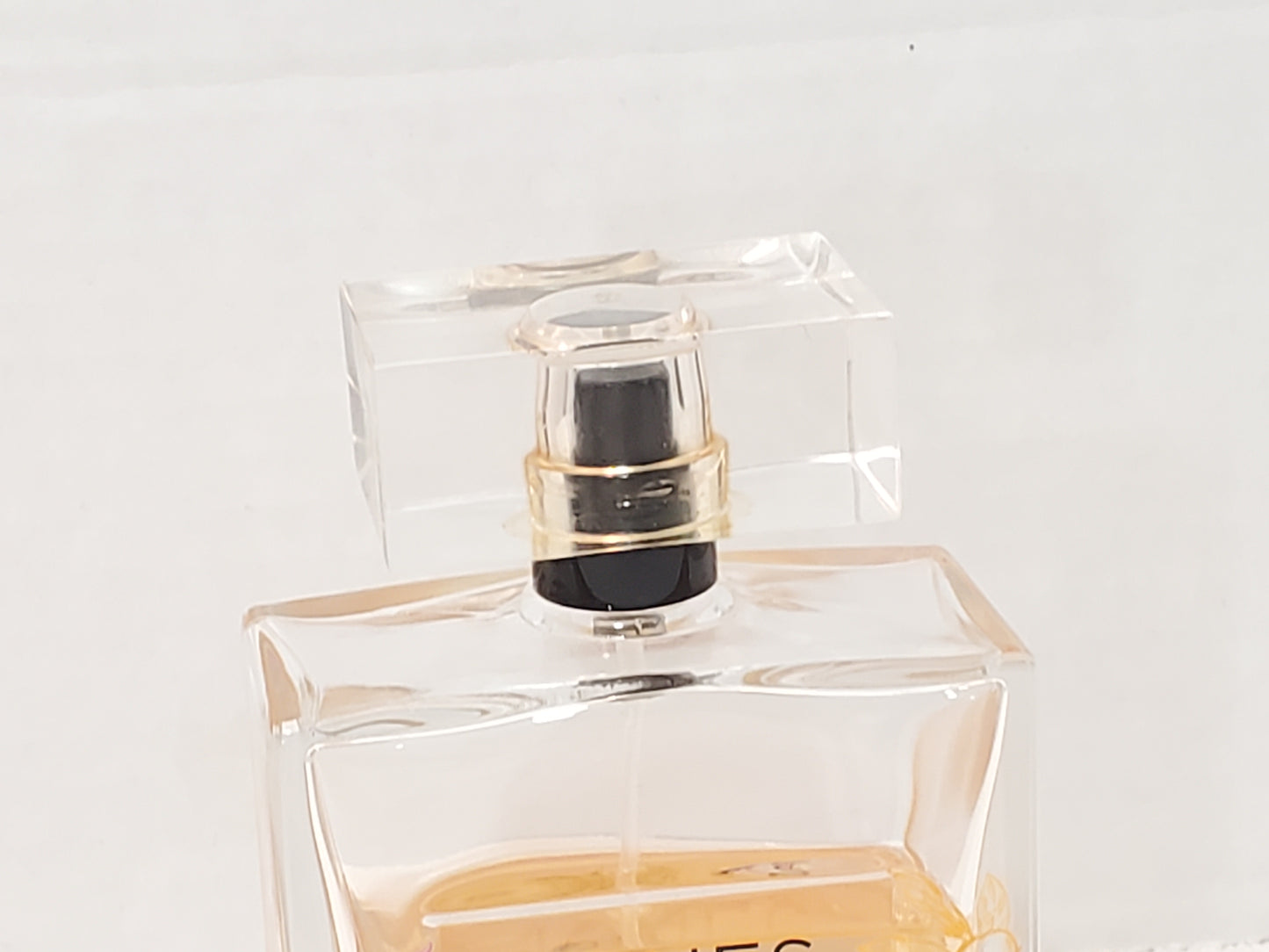 Gardenia & Oud by Jones New York Signature Eau de Parfum 3.4 oz Women's Perfume