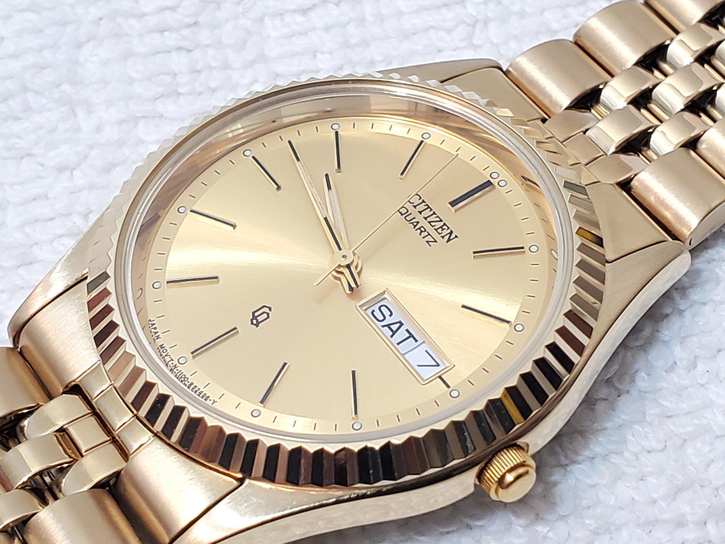 Vintage Citizen CQ Men's Presidential Day Date Gold Plated Watch Stainless Steel