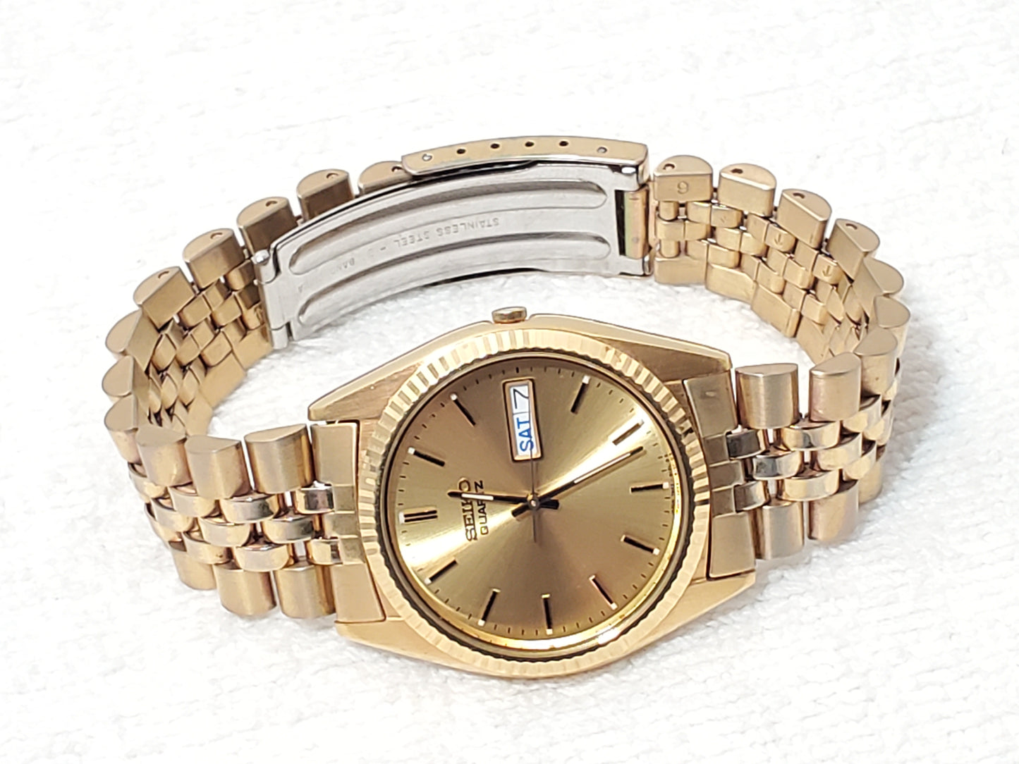 Vintage Seiko Presidential Men's Gold Tone Day Date Quartz Watch Stainless Steel