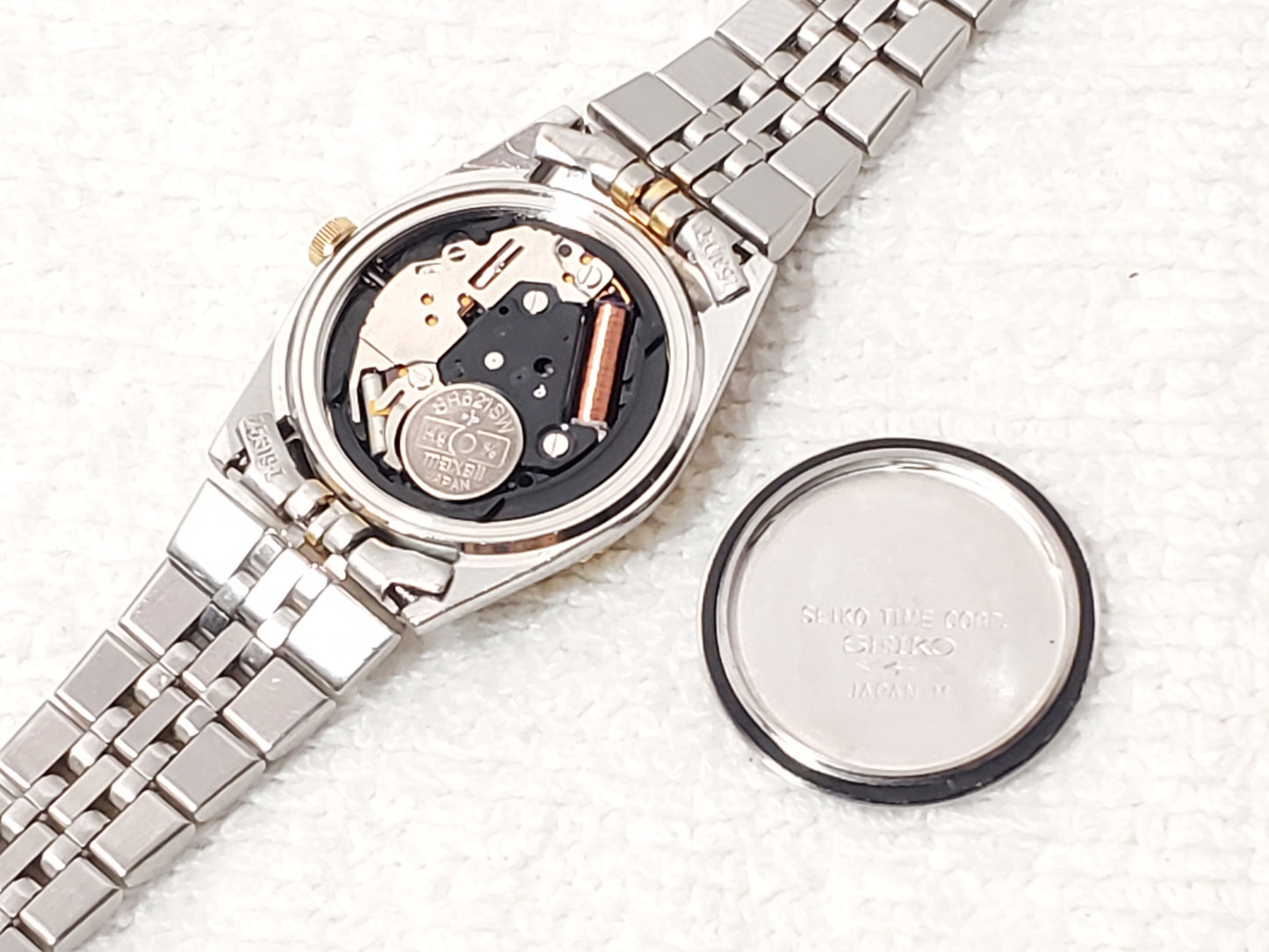 Vintage Seiko SQ Presidential Women's Gold Tone Day Date Watch 1 Jewel S Steel