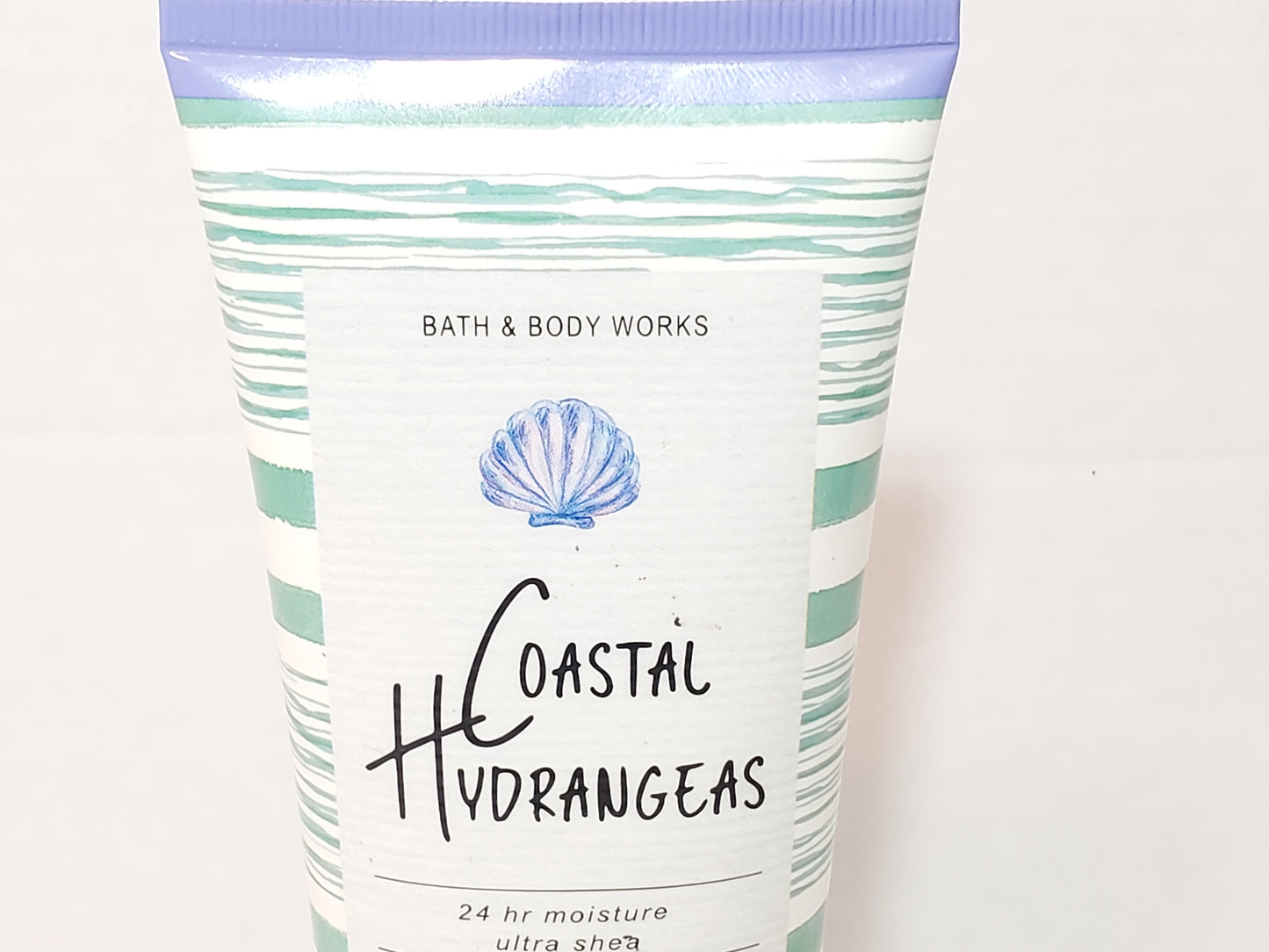Bath & Body Works Coastal Hydrangeas Body Cream Moisture Ultra Shea 8 oz Tube