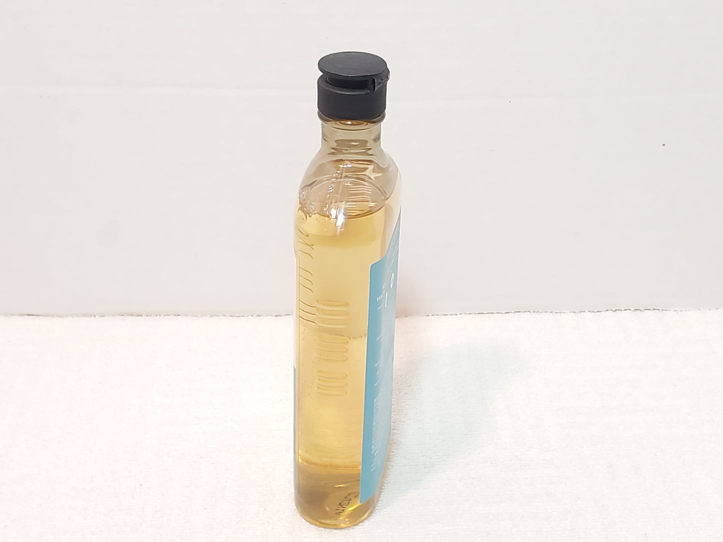 Bath & Body Works Aromatherapy Eucalyptus Tea Stress Relief Body Wash Foam 10 oz