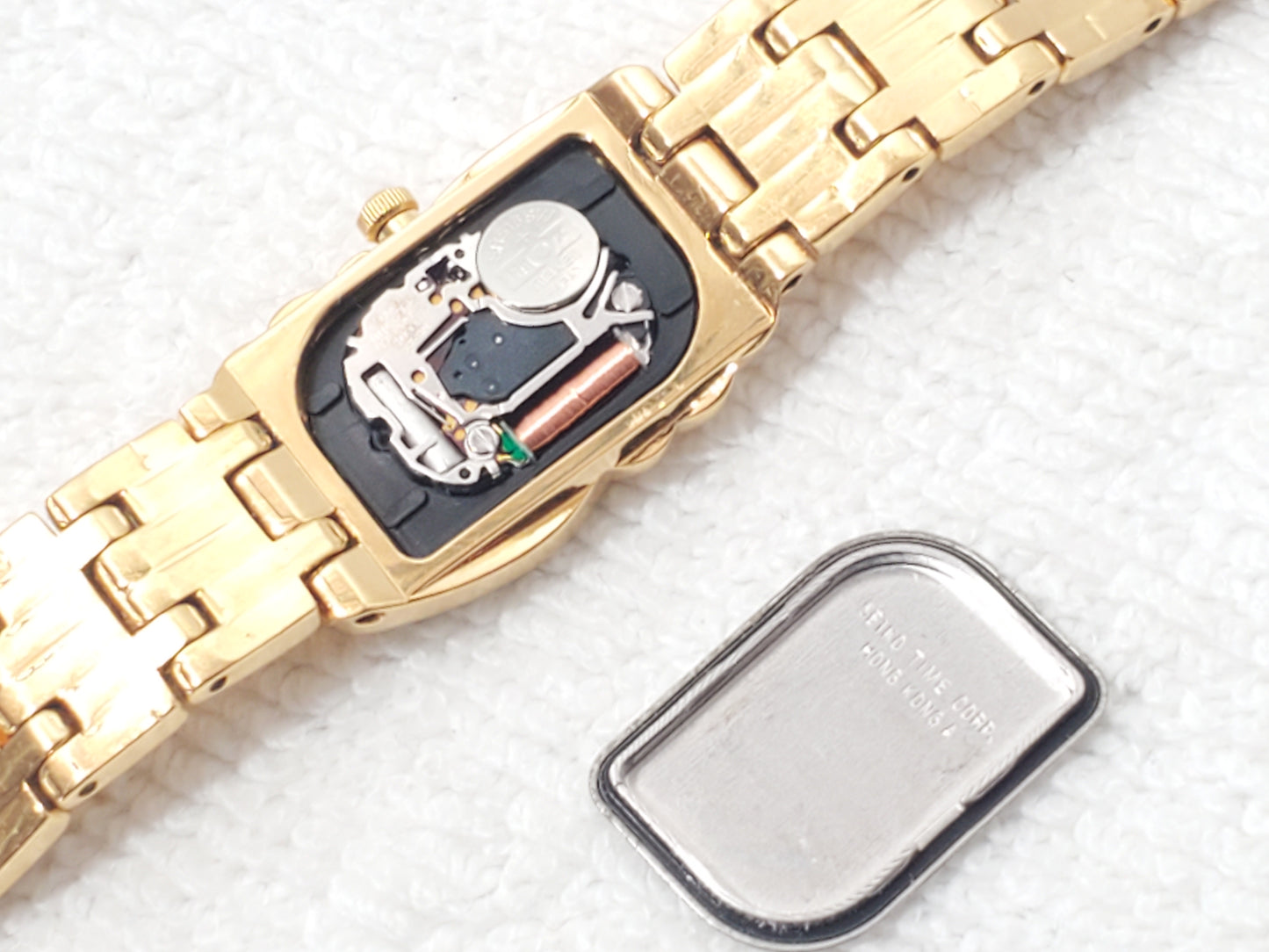 Vintage Seiko Half Moon Women's Watch Black Dial Gold Tone Base Metal S Steel