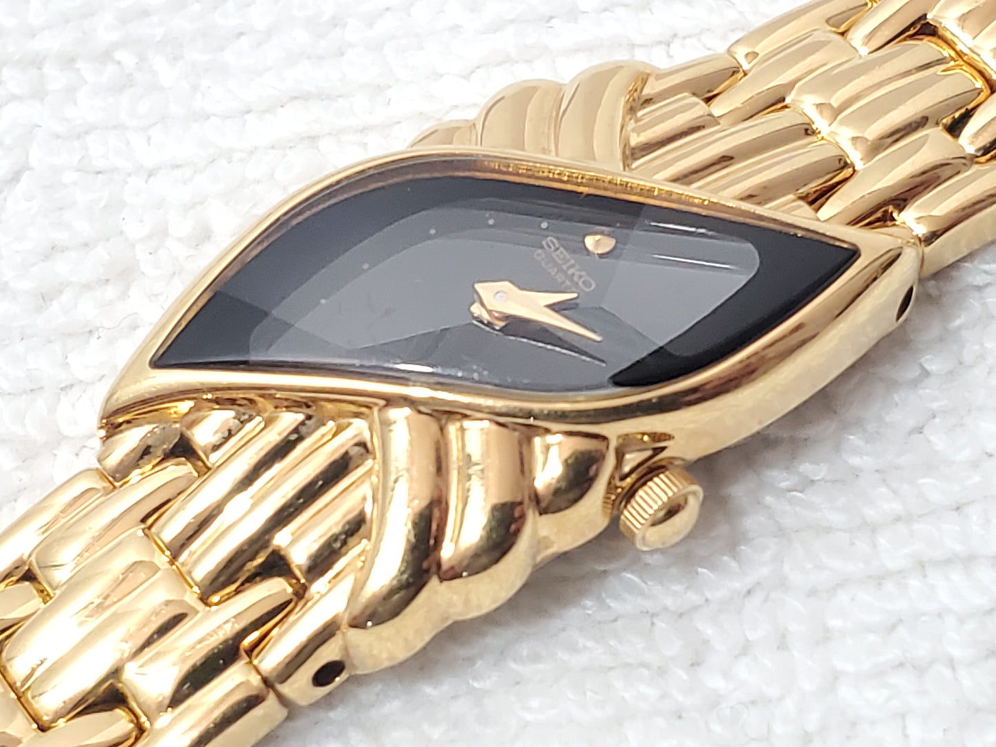 Vintage Seiko Half Moon Women's Watch Black Dial Gold Tone Base Metal S Steel