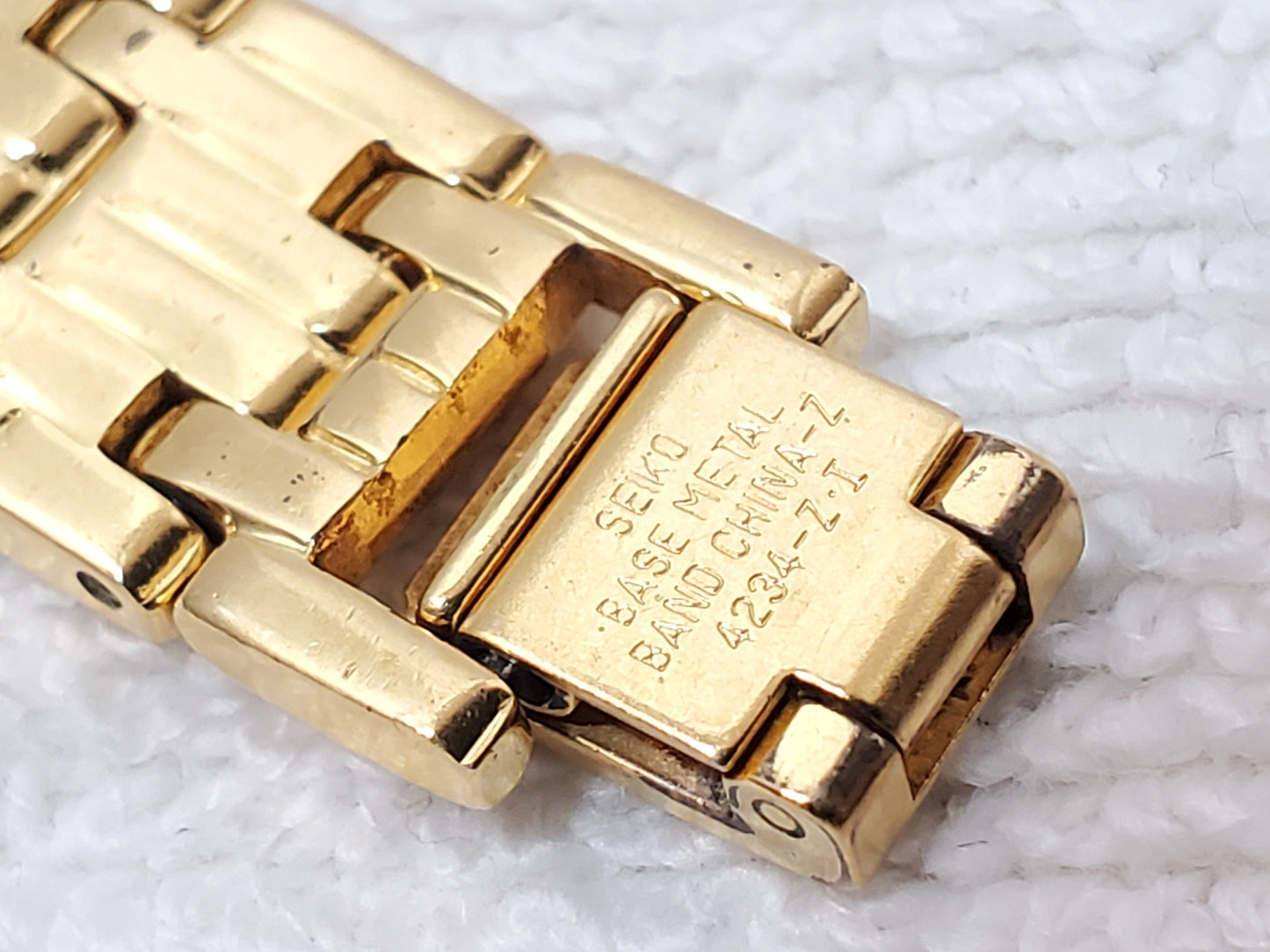 Vintage Seiko Half Moon Women's Watch Black Dial Gold Tone Base Metal S Steel