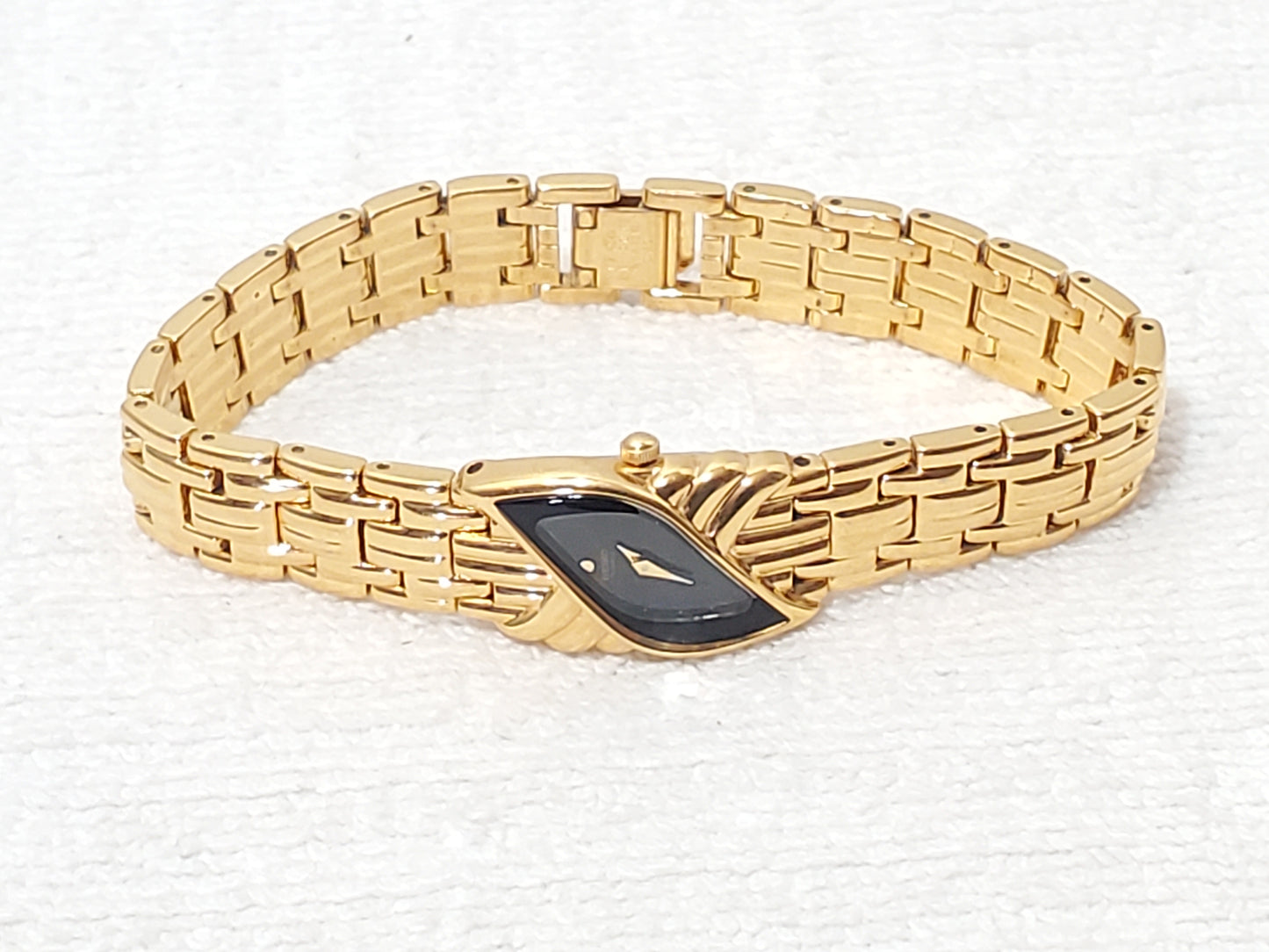 Vintage Seiko Half Moon Women's Watch Black Dial Gold Tone Base Metal S Steel