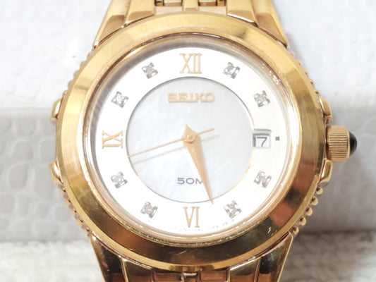 Vintage Seiko Women's Gold Tone Date Watch Diamonds Mother Pearl Dial Sapphire