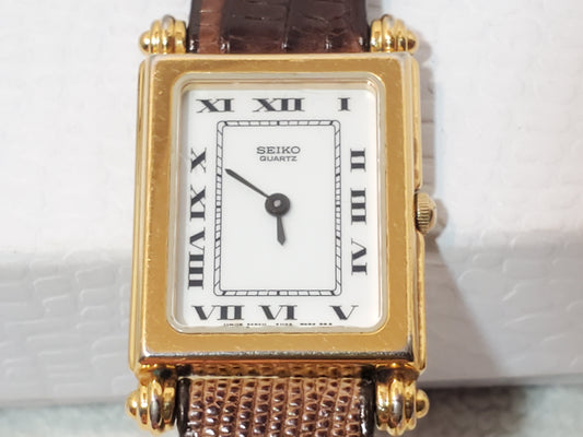 Vintage Seiko Tank Women's Petite Watch Gold Tone White Dial Roman Numerals