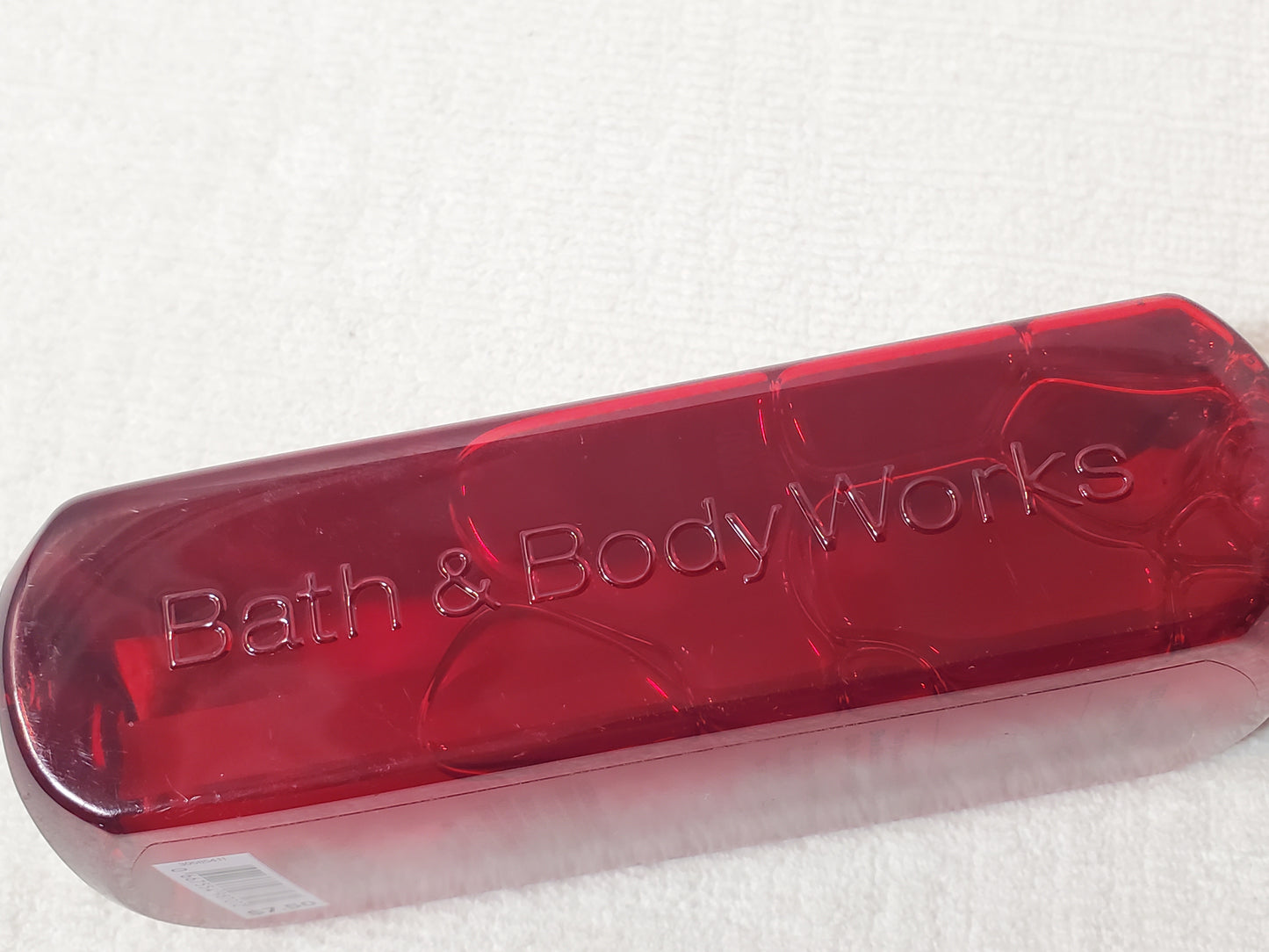 Bath & Body Works Gentle Gel Hand Soap Essential Oils Vampire Blood 8 oz Bottle