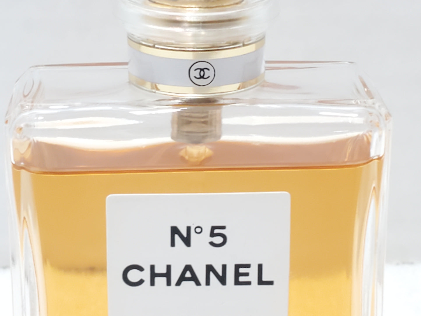 Vintage Chanel No 5 Eau De Parfum 1.7 oz Spray Bottle Fragrance for Women France