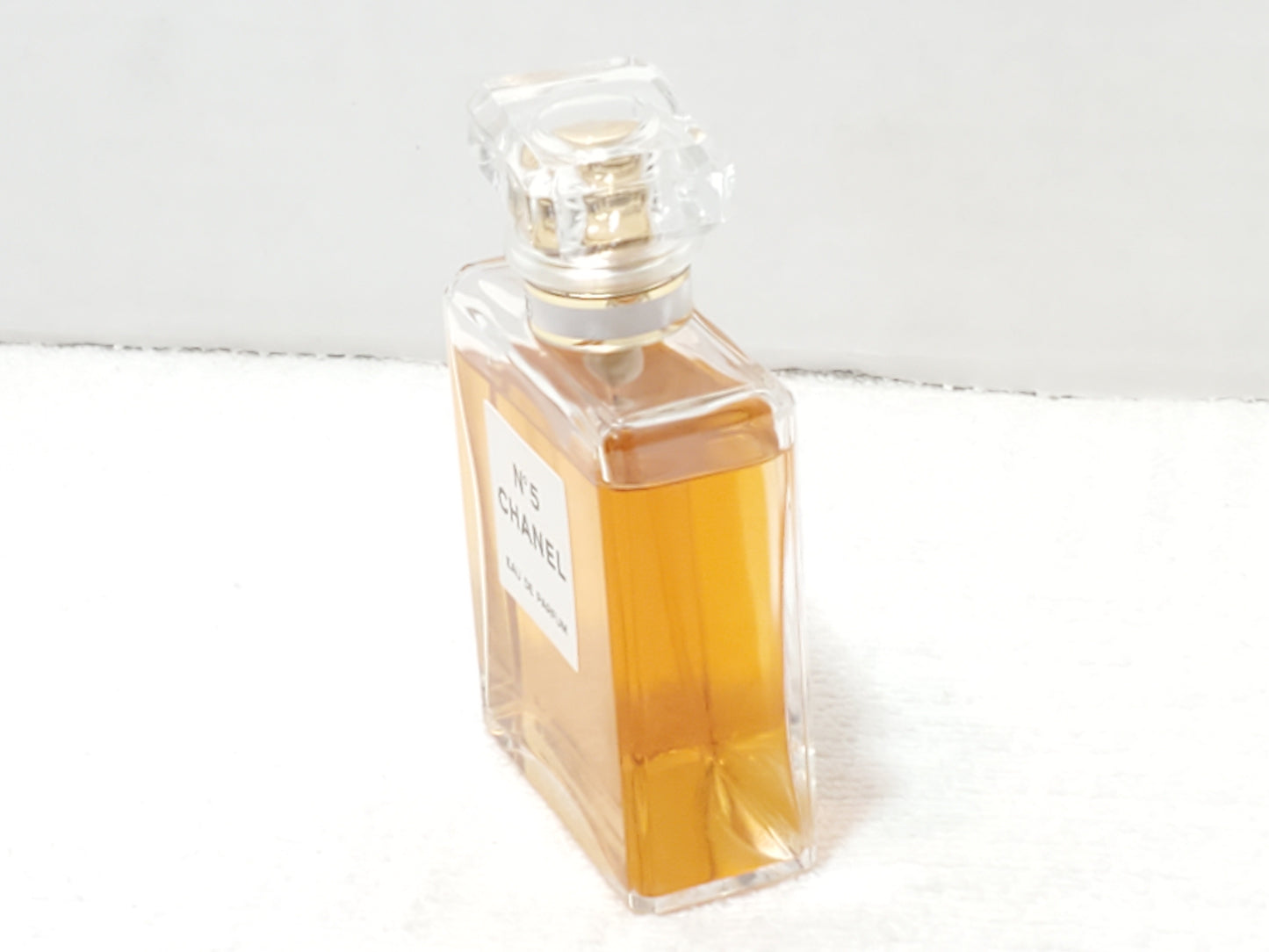 Vintage Chanel No 5 Eau De Parfum 1.7 oz Spray Bottle Fragrance for Women France