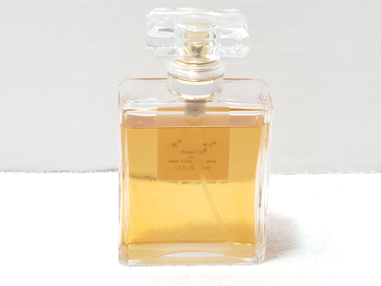 Vintage Chanel No 5 Eau De Parfum 1.7 oz Spray Bottle Fragrance for Women France