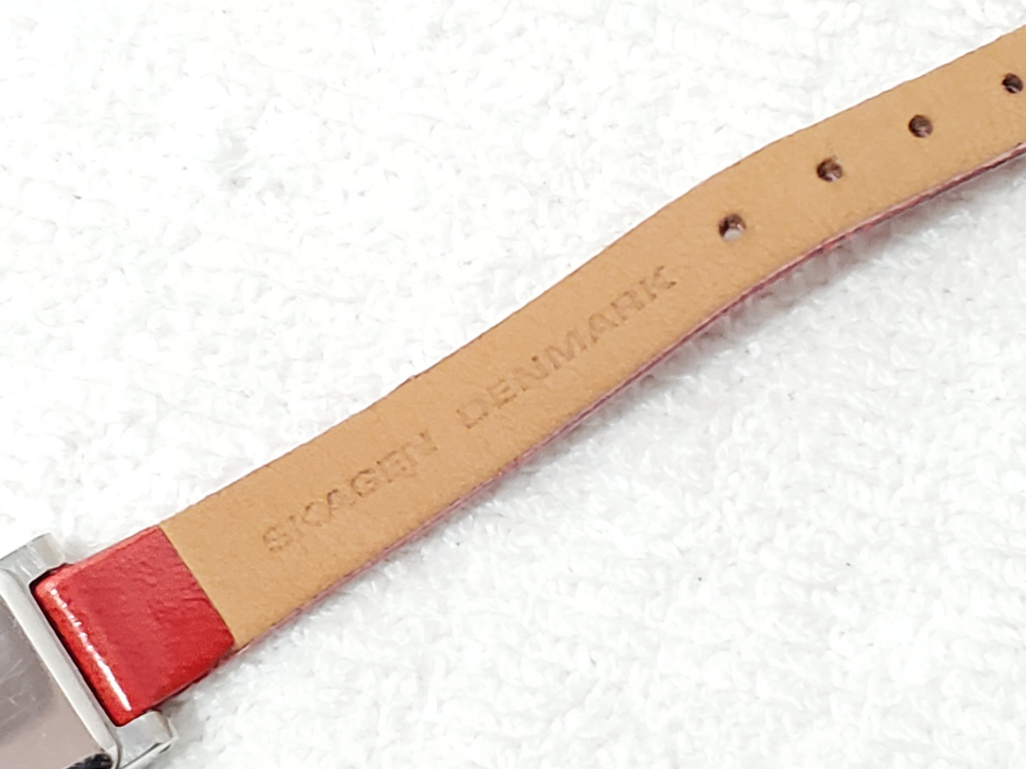 Vintage Skagen Women's Tank Petite Red Leather Strap Watch Swarovski Crystals