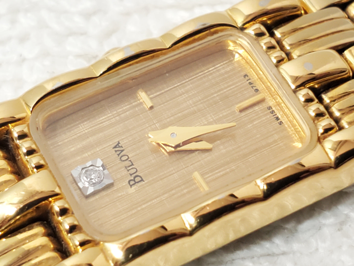 Bulova Women Tank Swiss Quartz Watch Diamond Dial Seven Jewels Gold Tone Vintage
