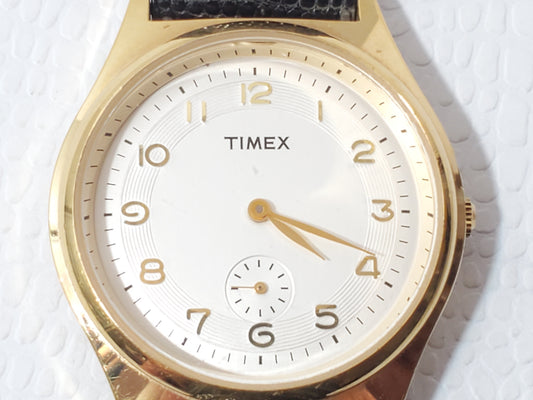 Vintage Timex Men's Gold Tone Quartz Watch Silver Dial Black Leather Croc Strap