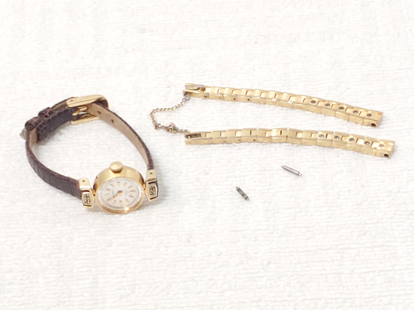 Vintage Seiko Solar Women's 17 Jewels Wind Up Watch Silver Dial Gold Plated