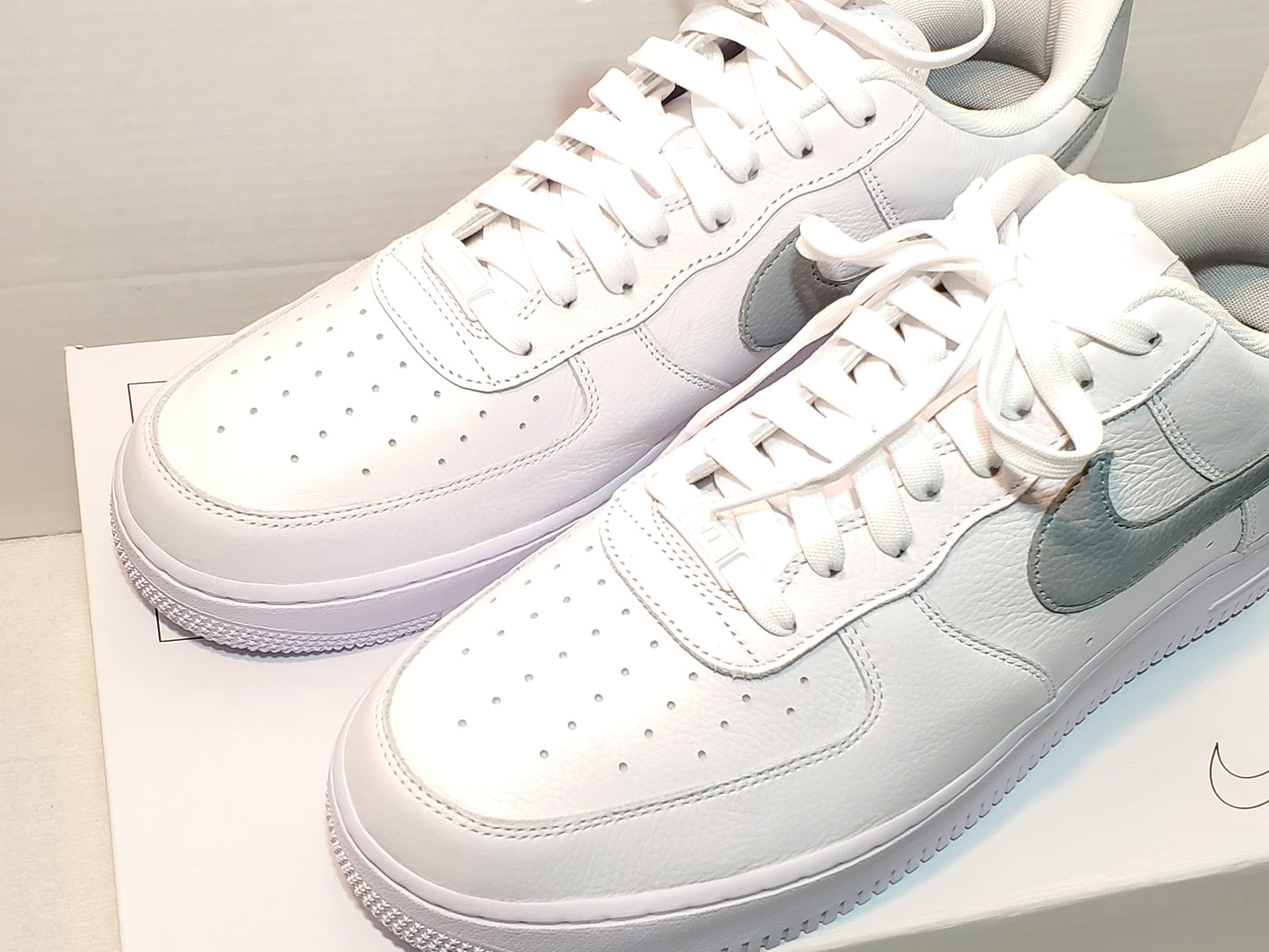 Nike Air Force 1 Low By You White Wolf Grey Men's Size 13 HF0659-900 NEW