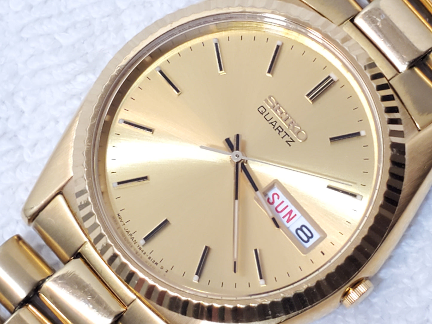 Vintage Seiko Men's Presidential Day Date Quartz Watch One Jewel Gold Tone