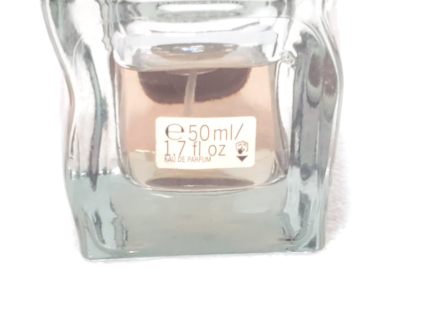Victoria's Secret Daring Eau de Parfum  Women's 1.7 oz Bottle Perfume Spray
