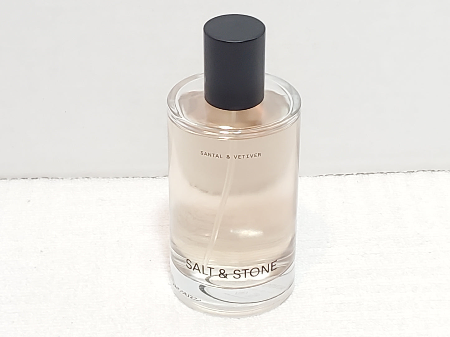 Salt & Stone Santal & Vetiver Body and Hair Fragrance Mist 3.4 oz / 100 ml Spray