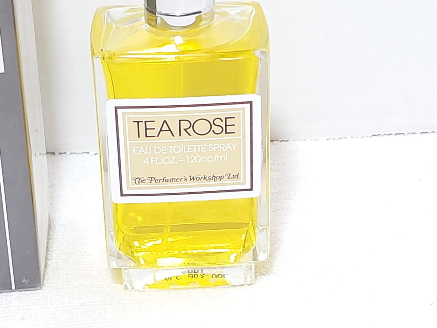 Tea Rose Eau De Toilette Spray by Perfumer's Workshop 4 oz Bottle Fragrance New
