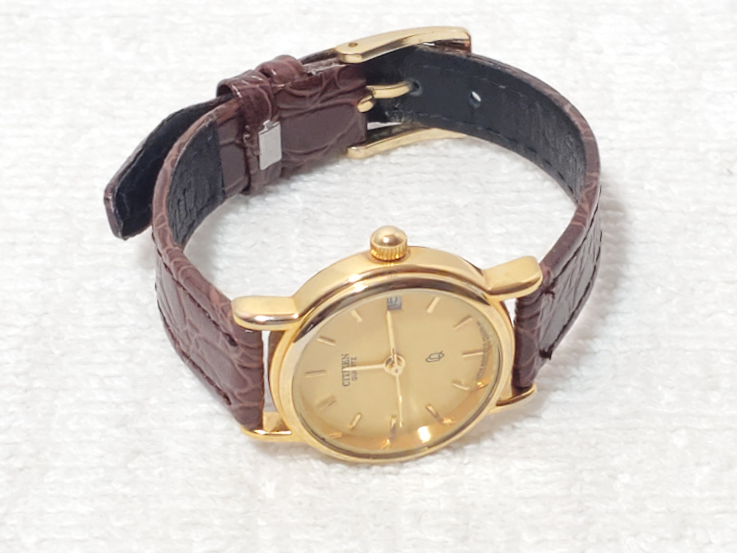 Vintage 1990's Citizen Women's Gold Plated Date Quartz Watch Brown Leather Strap