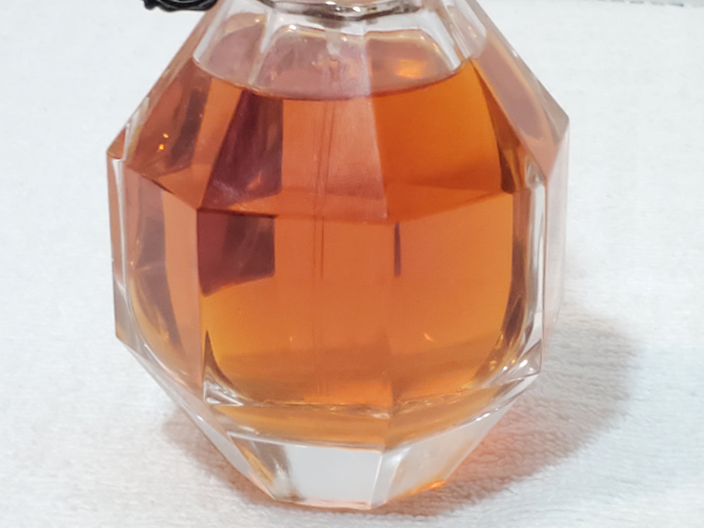 Flowerbomb by Viktor & Rolf 3.4 oz Eau de Parfum Spray Vintage Perfume for Women