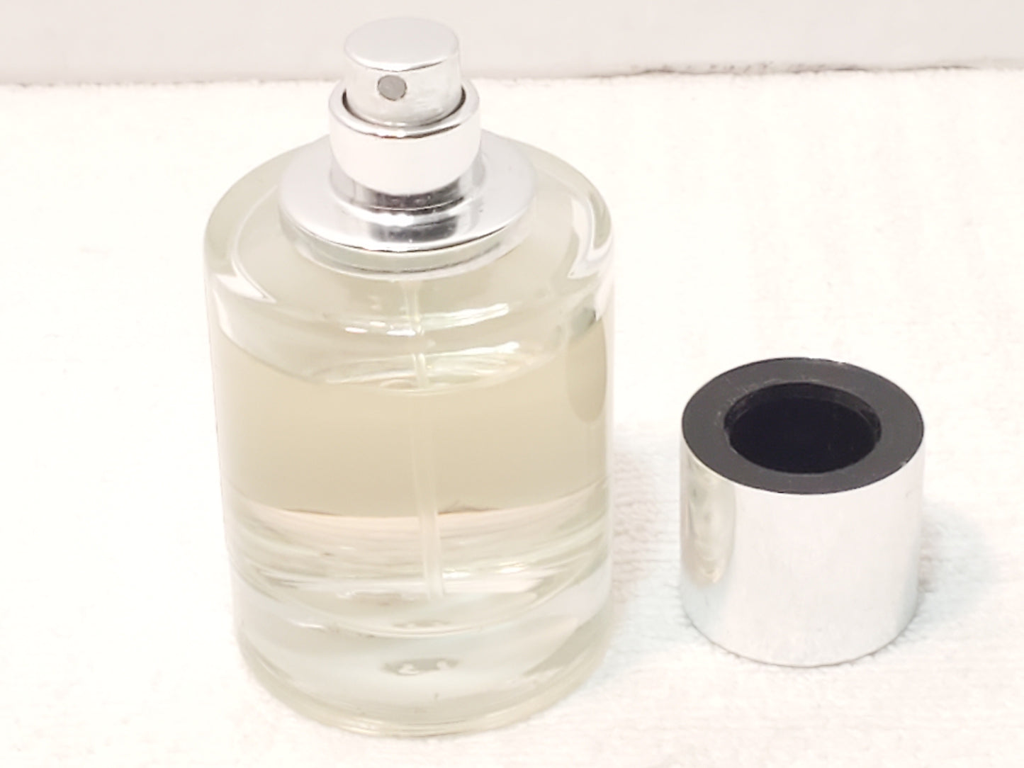Dossier Ambery Saffron Eau De Parfum 1.7 oz / 50ml Spray 2023 Release Unisex
