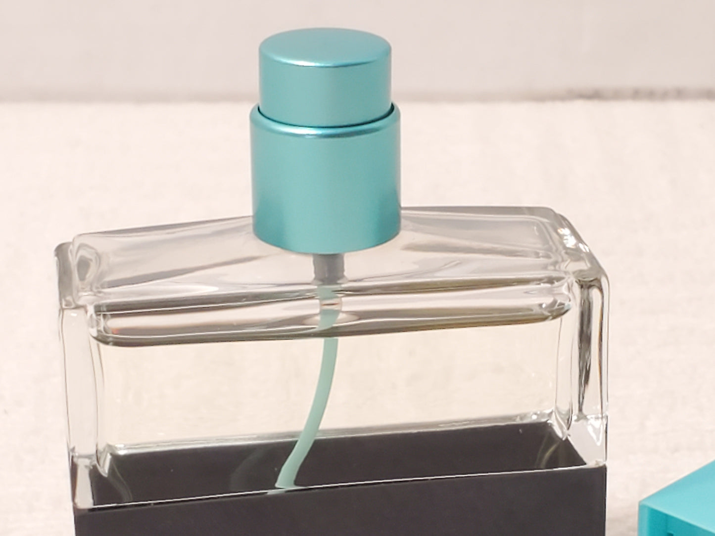 MAC Turquatic Fragrance 0.68 oz / 20ml Perfume Spray Refreshing Aquatic Scent