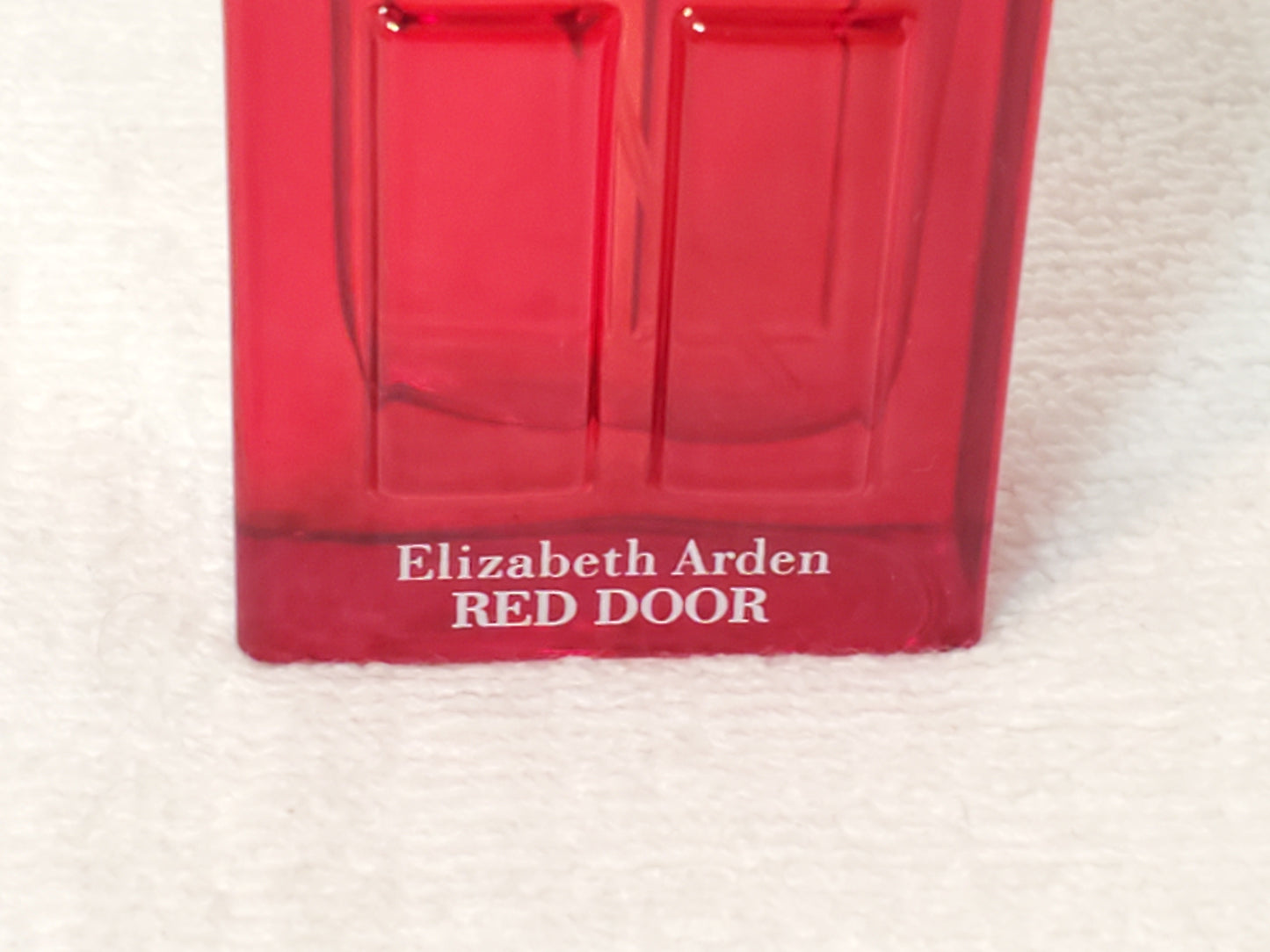 Red Door by Elizabeth Arden 1.0 oz Eau de Toilette Spray for Women New Vintage