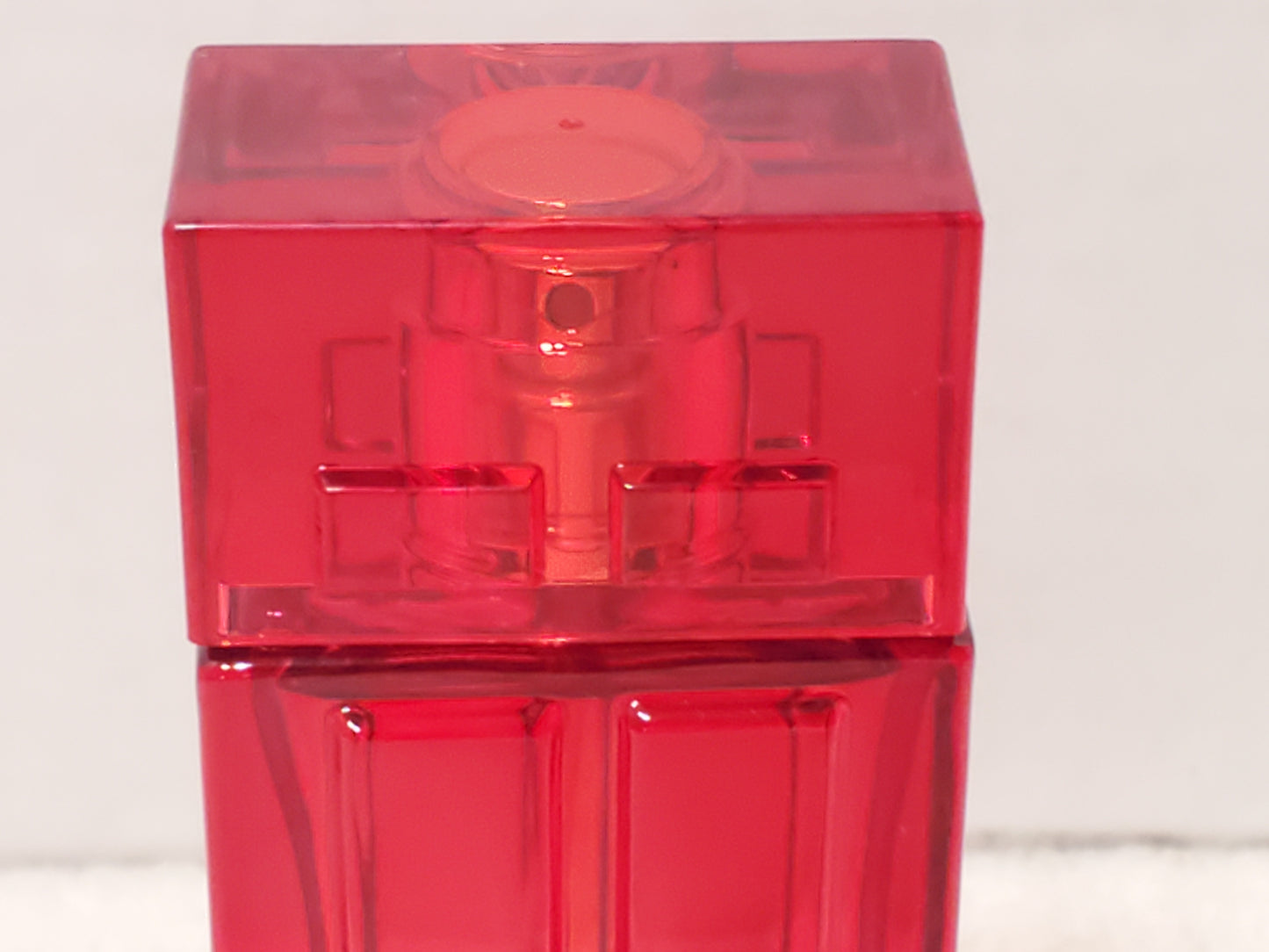 Red Door by Elizabeth Arden 1.0 oz Eau de Toilette Spray for Women New Vintage