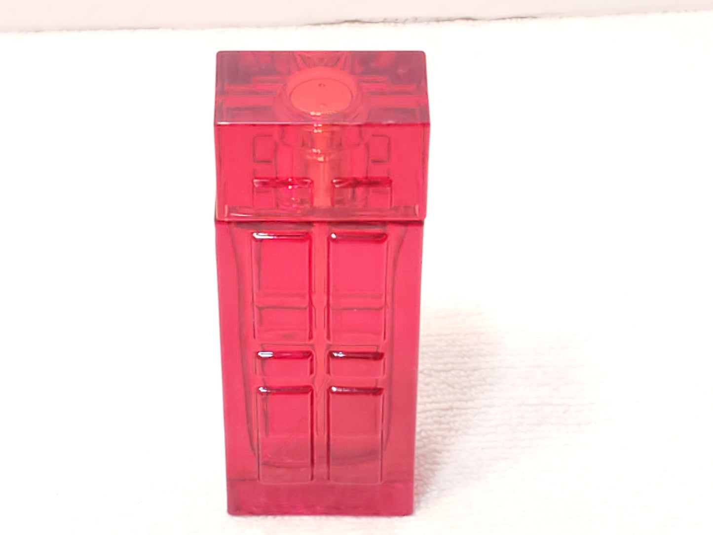Red Door by Elizabeth Arden 1.0 oz Eau de Toilette Spray for Women New Vintage