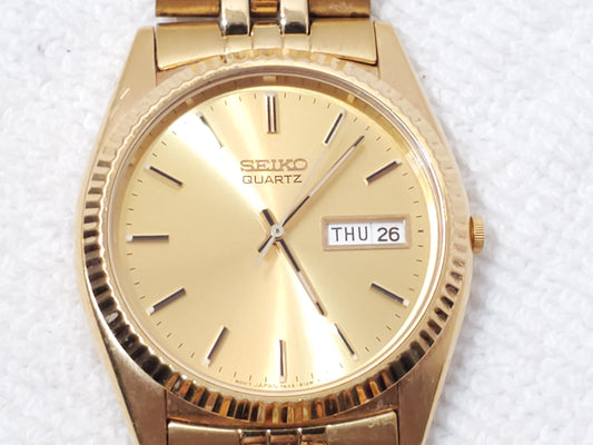 Seiko Presidential Mens Day Date Gold Tone Watch 1 Jewel Stainless Steel Vintage
