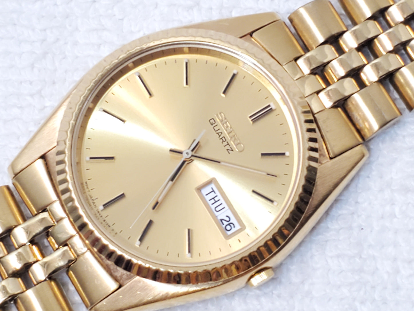 Seiko Presidential Mens Day Date Gold Tone Watch 1 Jewel Stainless Steel Vintage