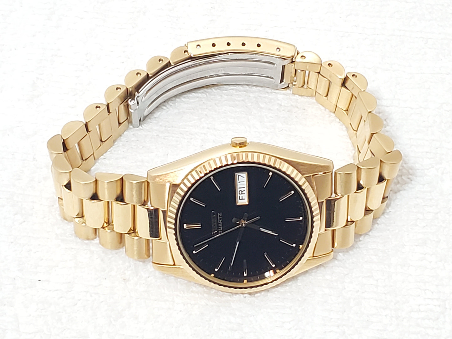Vintage Seiko Men's Presidential Day Date Gold Plated Quartz Watch Black Dial
