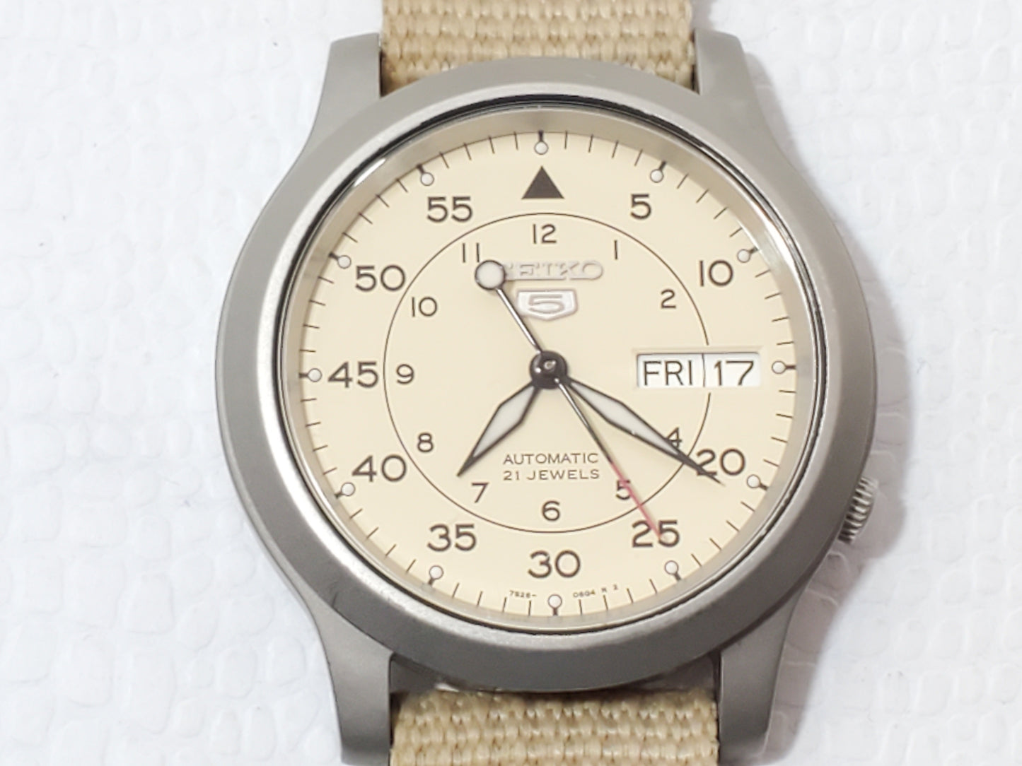 Seiko 5 Automatic Watch 21 Jewels Day Date Military Field SNK803 Vintage Beige