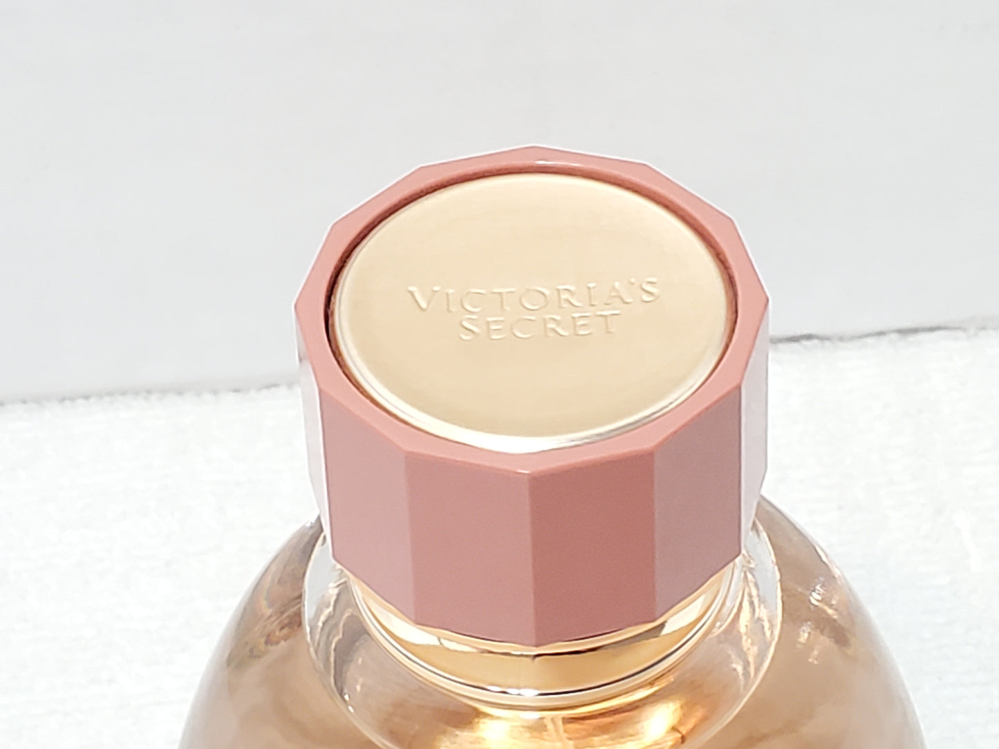 Victoria's Secret Bare Rose Eau de Parfum Spray 3.4 oz / 100ml for Women