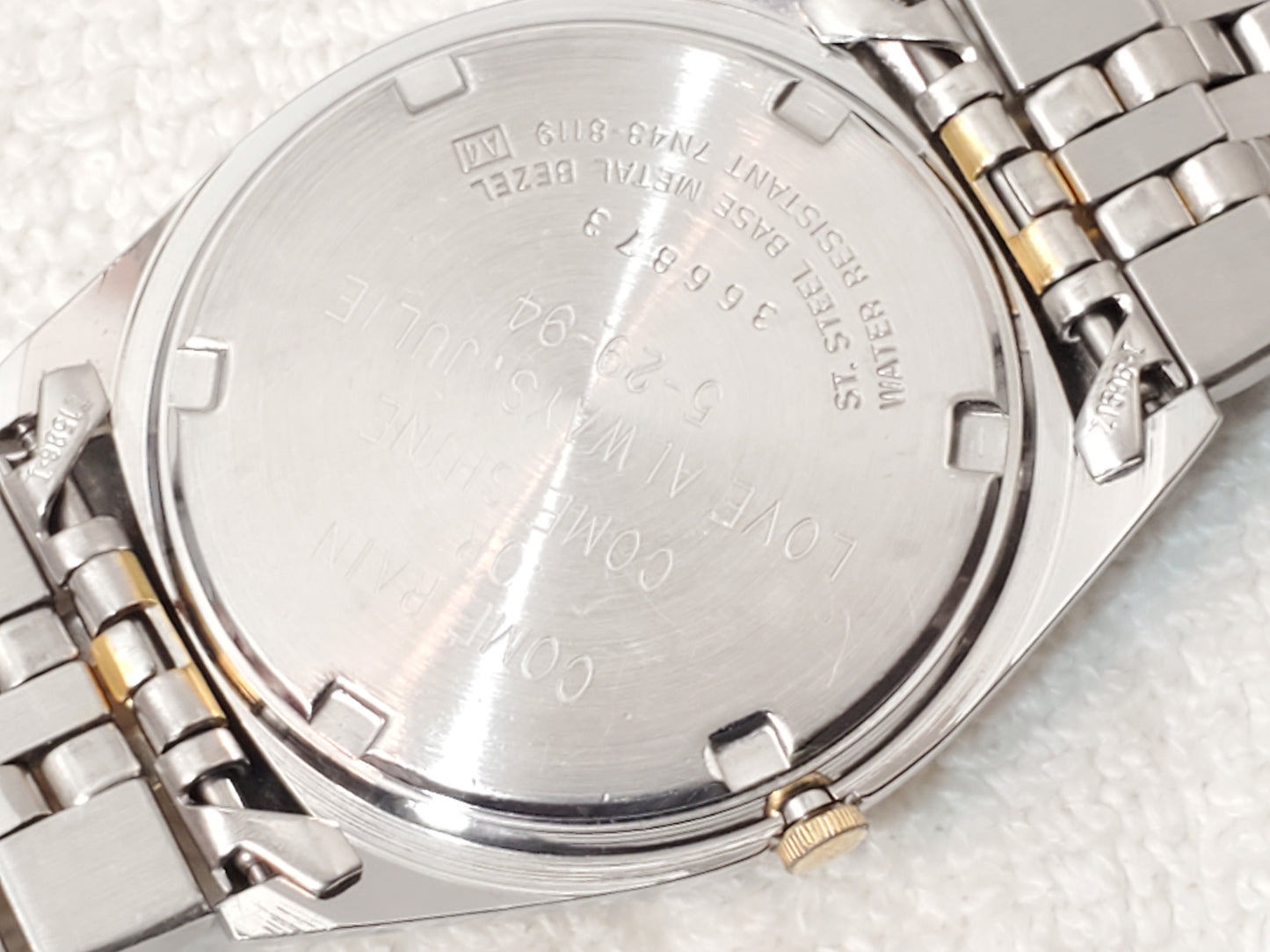 Vintage Seiko Men's Presidential Day Date Gold Tone Quartz Watch Silver Dial SS