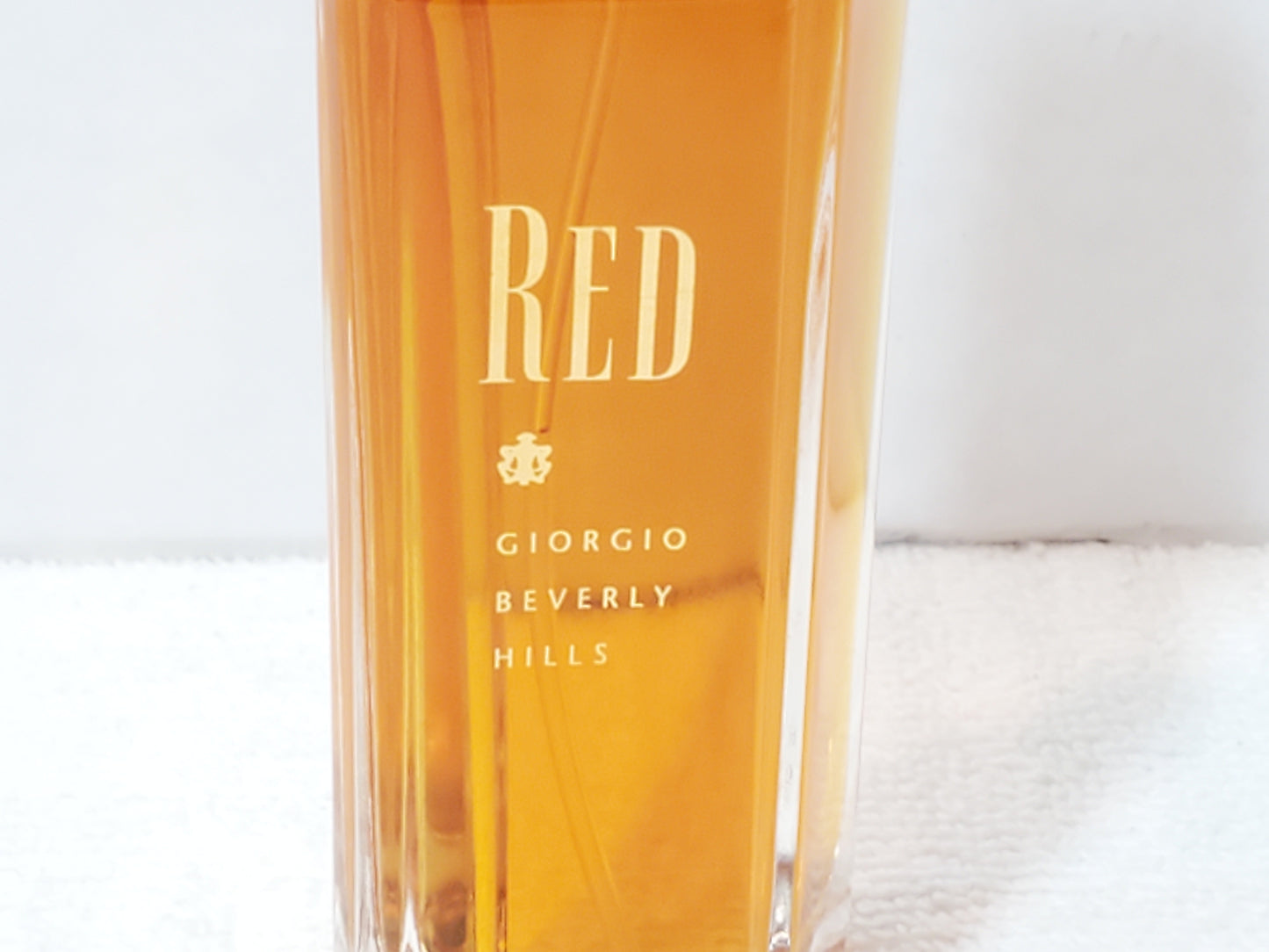 Red by Giorgio Beverly Hills for Women 1.7 oz Eau De Toilette Spray