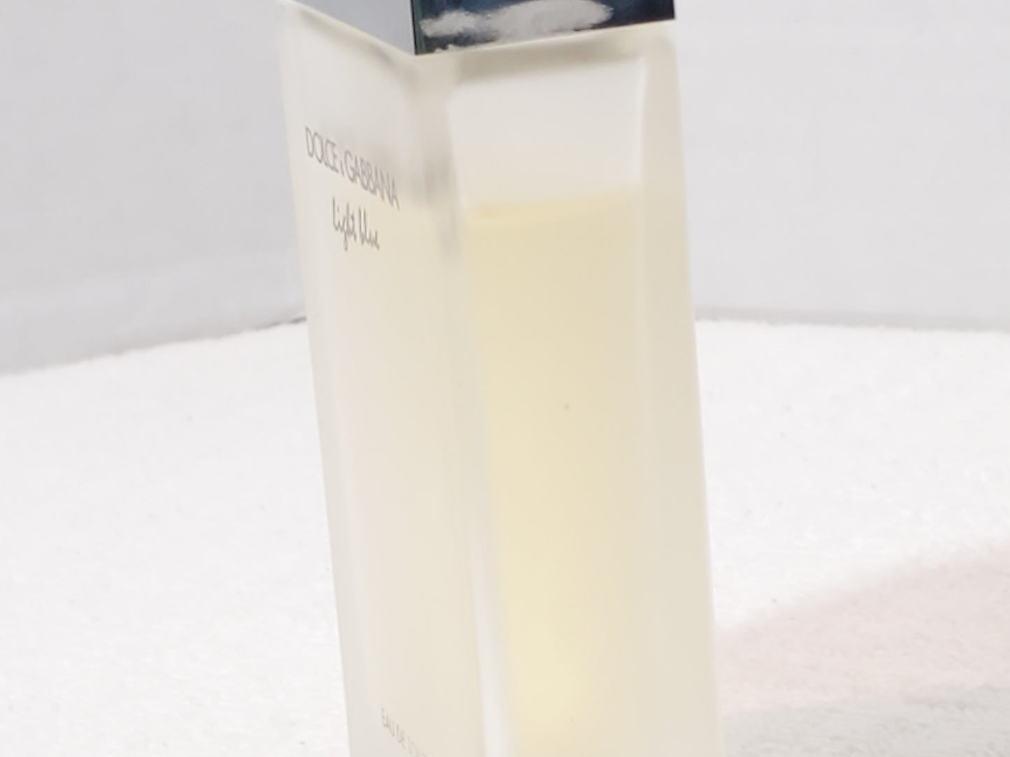 Dolce & Gabbana Light Blue Eau de Toilette for Women 1.6 oz 50 ml Authentic