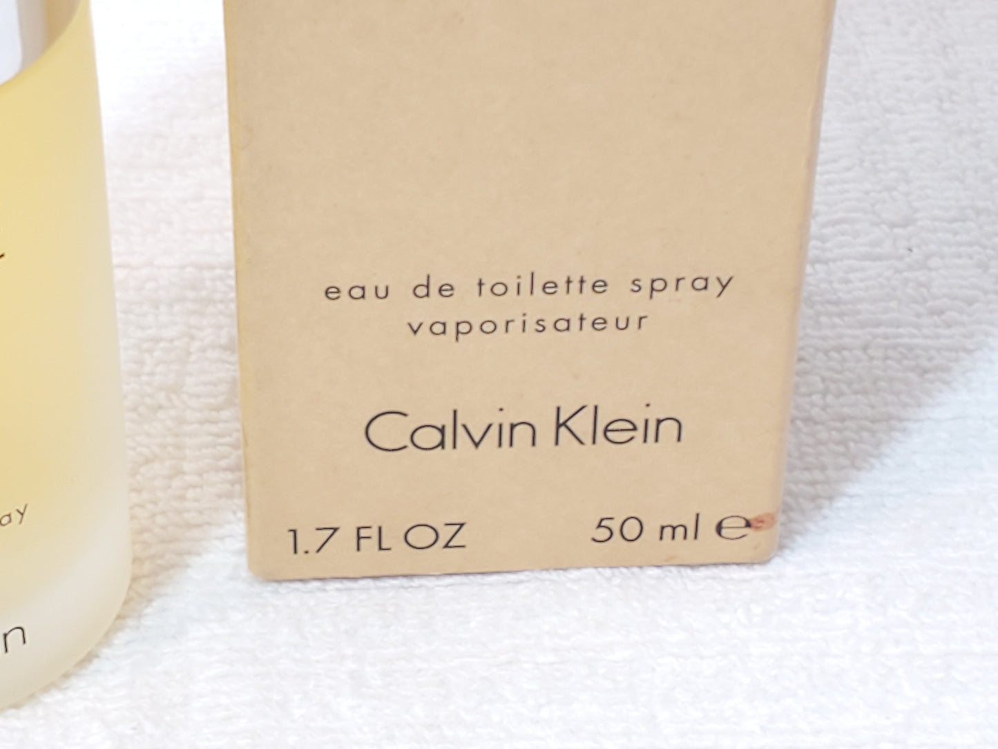 Vintage Calvin Klein ESCAPE For Men 1.7 oz / 50ml EDT Spray Frosted Bottle RARE