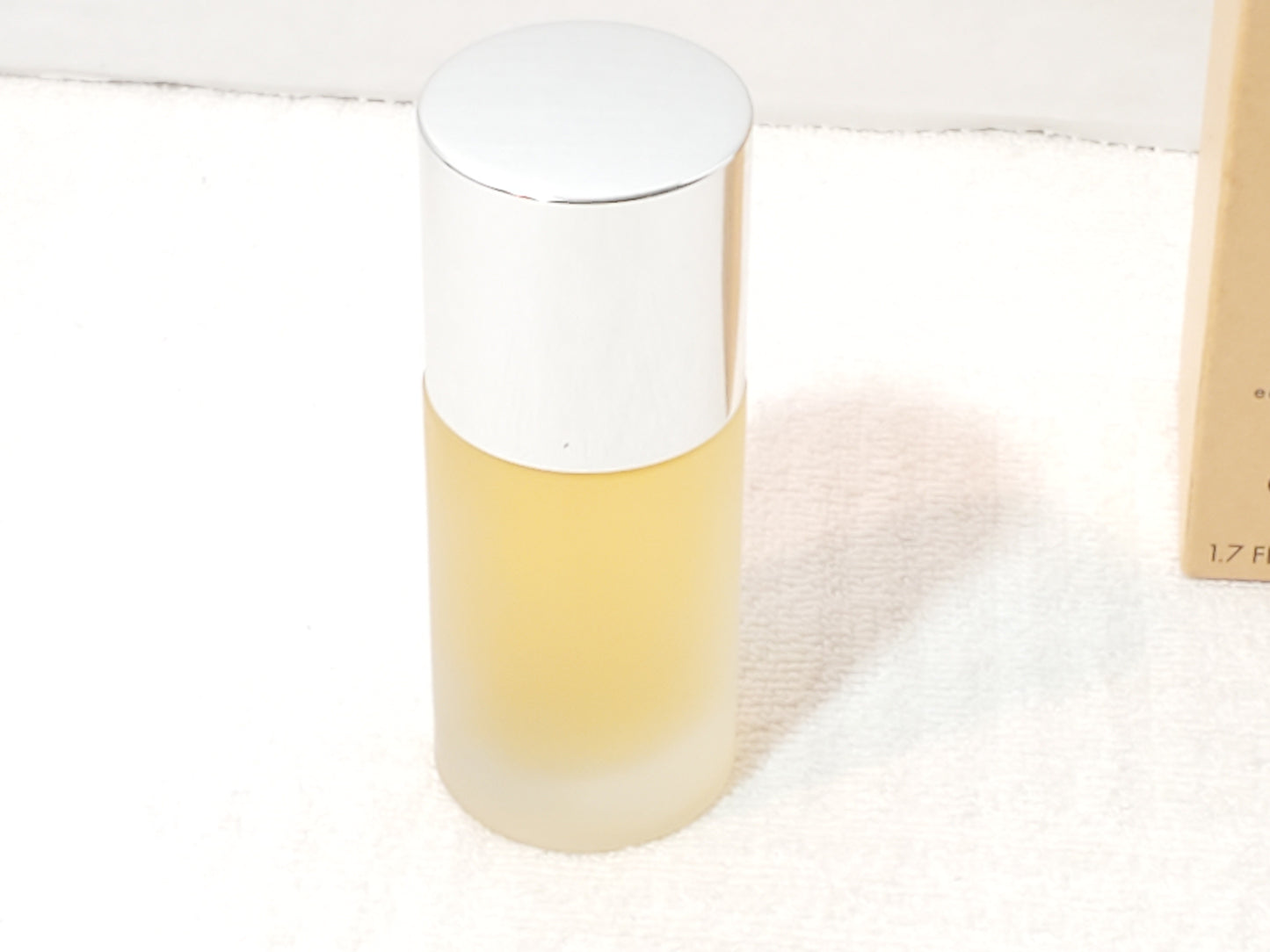 Vintage Calvin Klein ESCAPE For Men 1.7 oz / 50ml EDT Spray Frosted Bottle RARE
