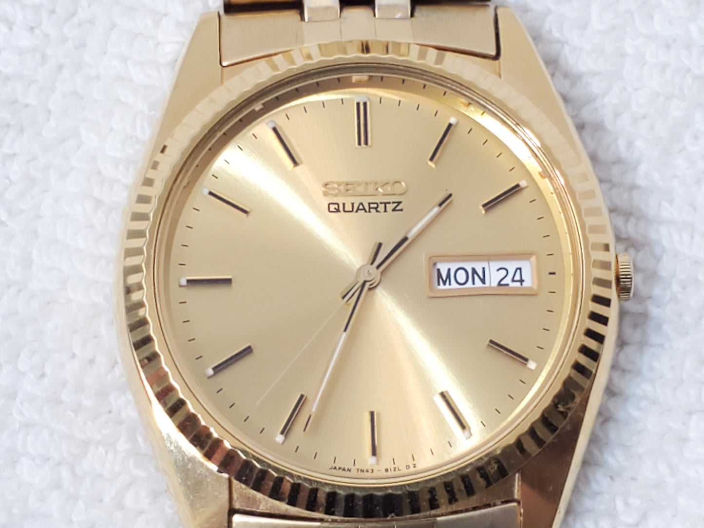 Vintage Seiko Men's Presidential Day Date Gold Tone Quartz Watch Stainless Steel