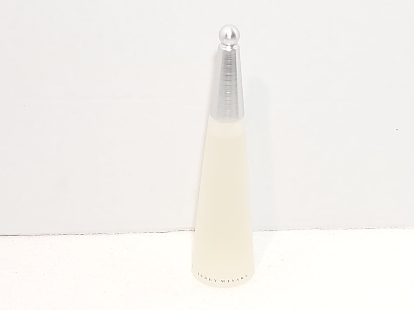 Issey Miyake L'Eau d'Issey EDT Spray for Women 100ml 3.3oz Paris Made in France