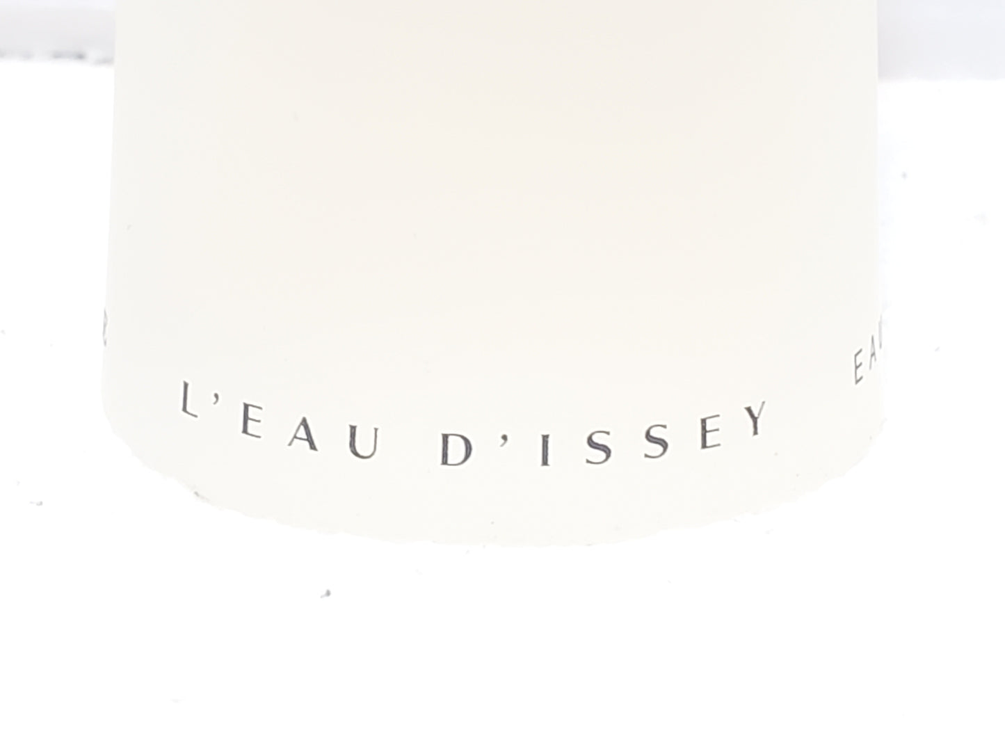 Issey Miyake L'Eau d'Issey EDT Spray for Women 100ml 3.3oz Paris Made in France
