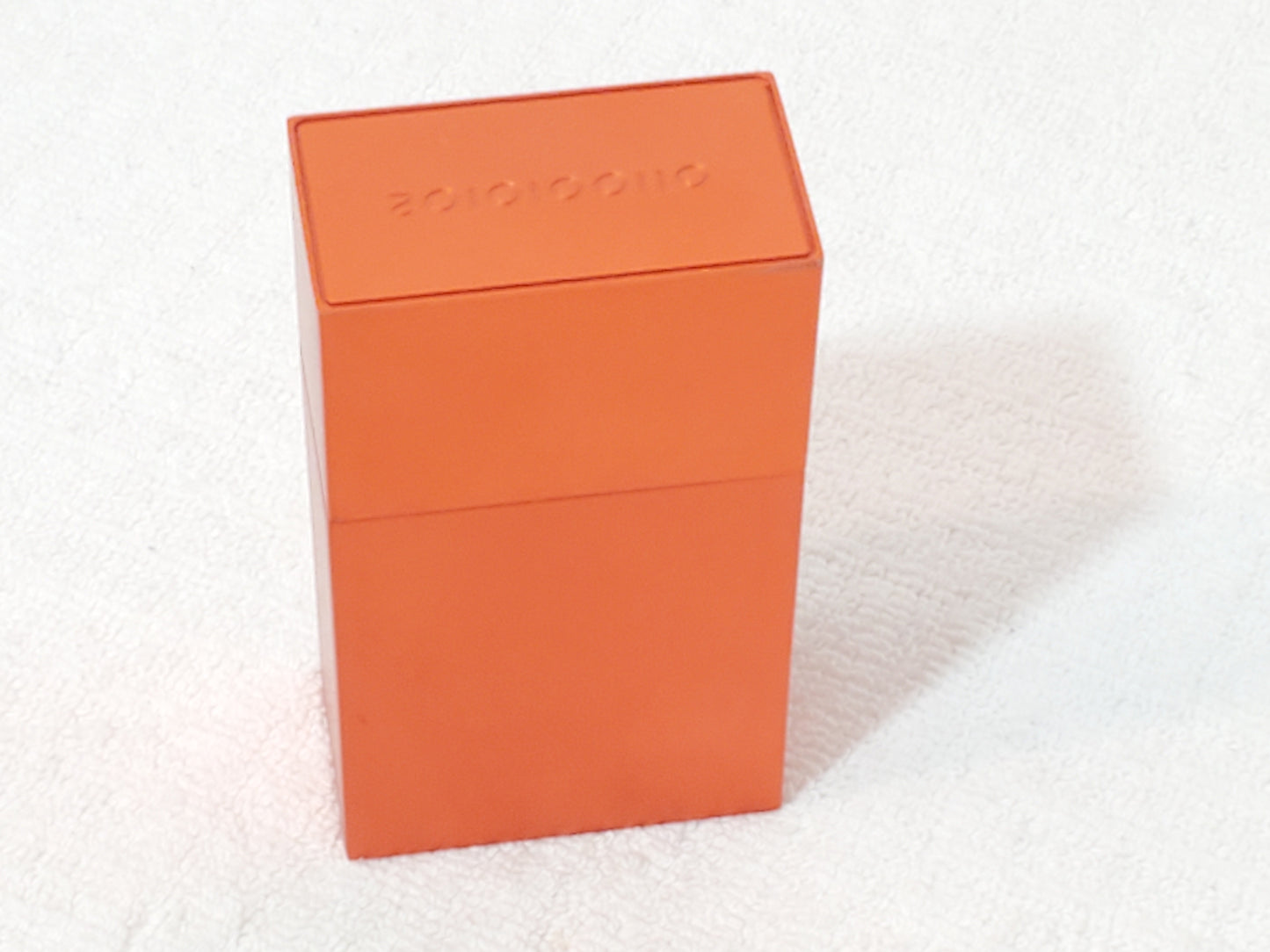 Escentric 02 by Escentric Molecules 1oz 30ml Travel Spray Orange Metal Case
