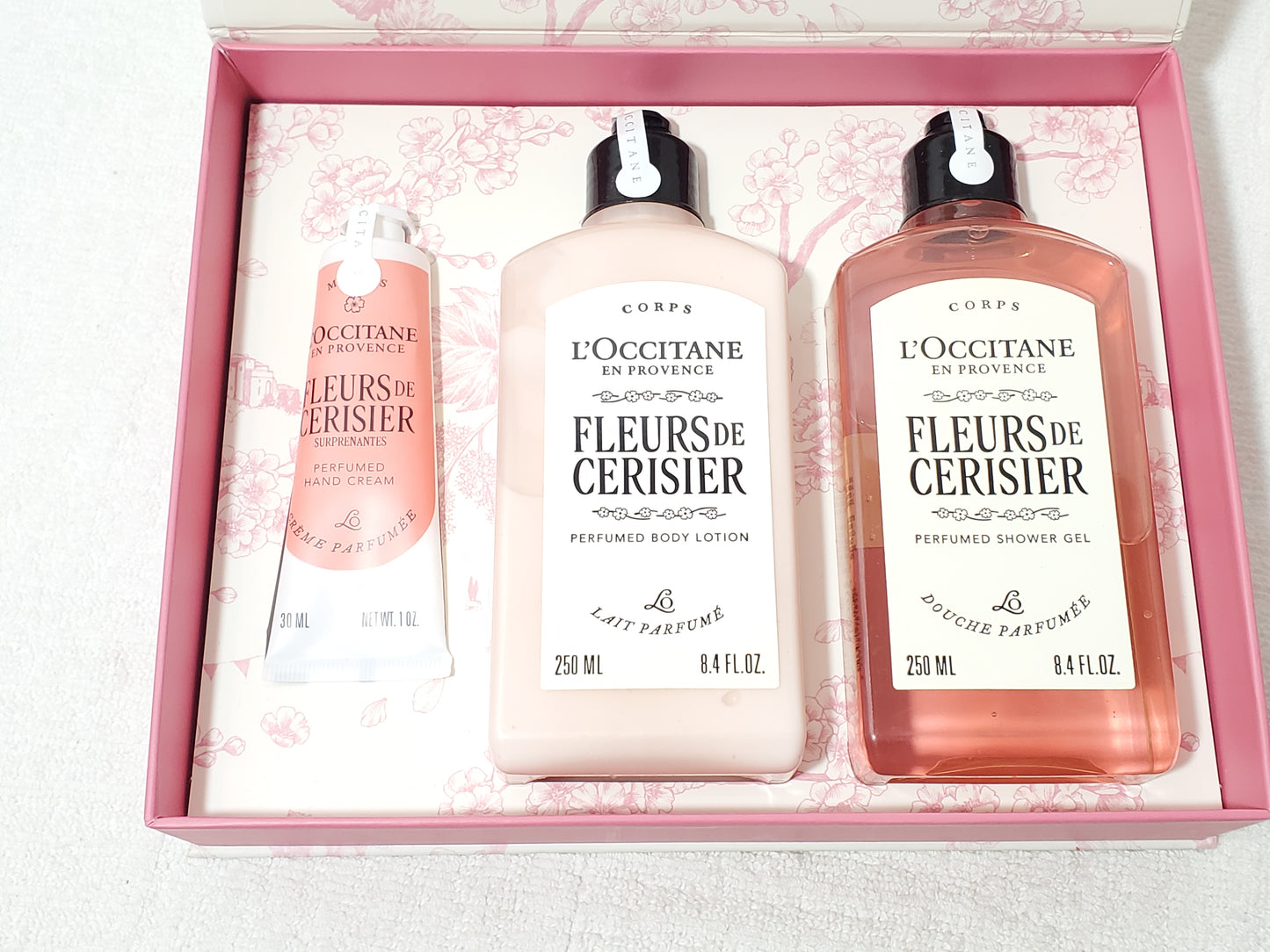 NIB L’Occitane Cherry Blossom Gift Set Shimmering Lotion Body Wash & Hand Cream