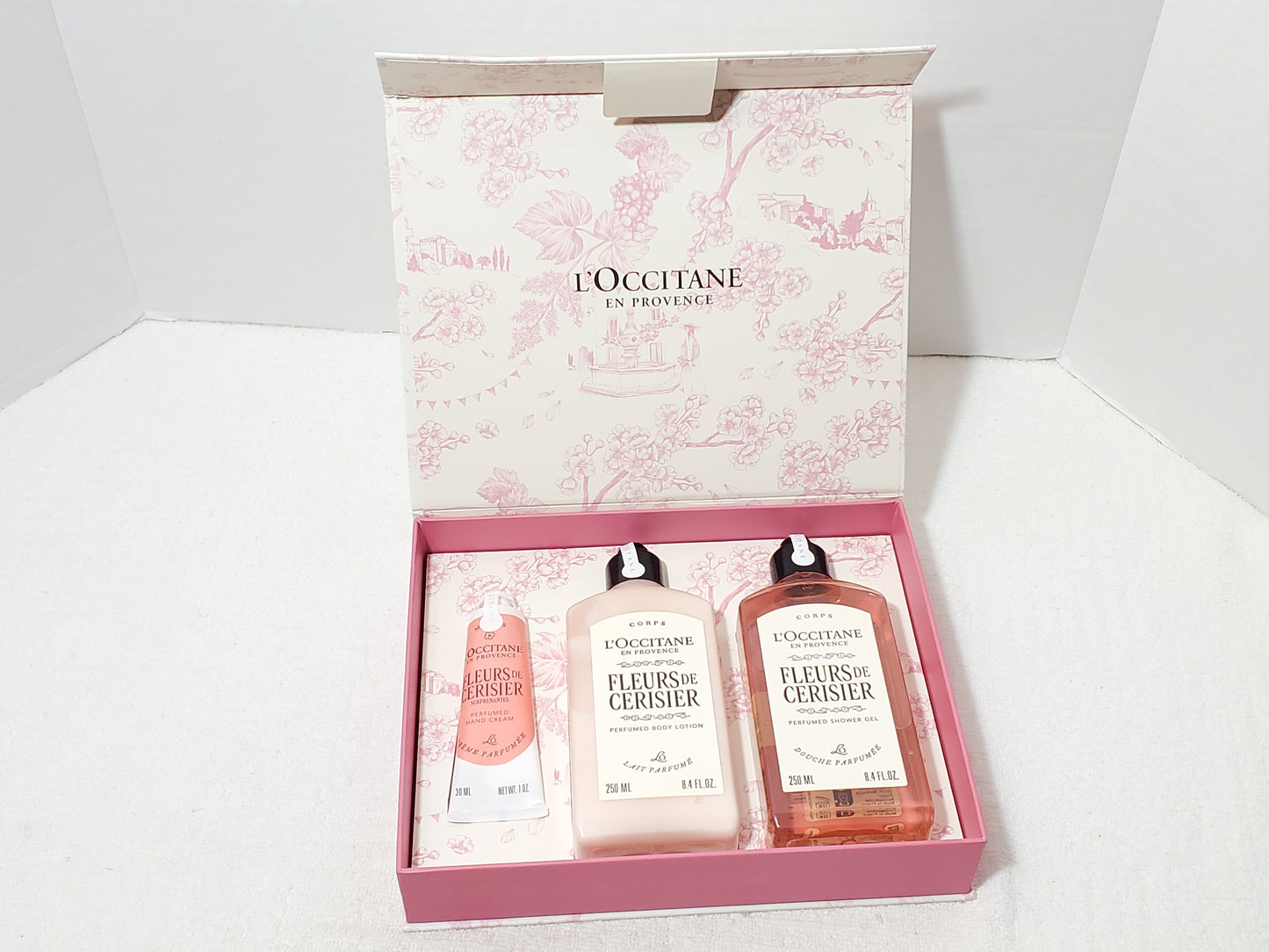 NIB L’Occitane Cherry Blossom Gift Set Shimmering Lotion Body Wash & Hand Cream